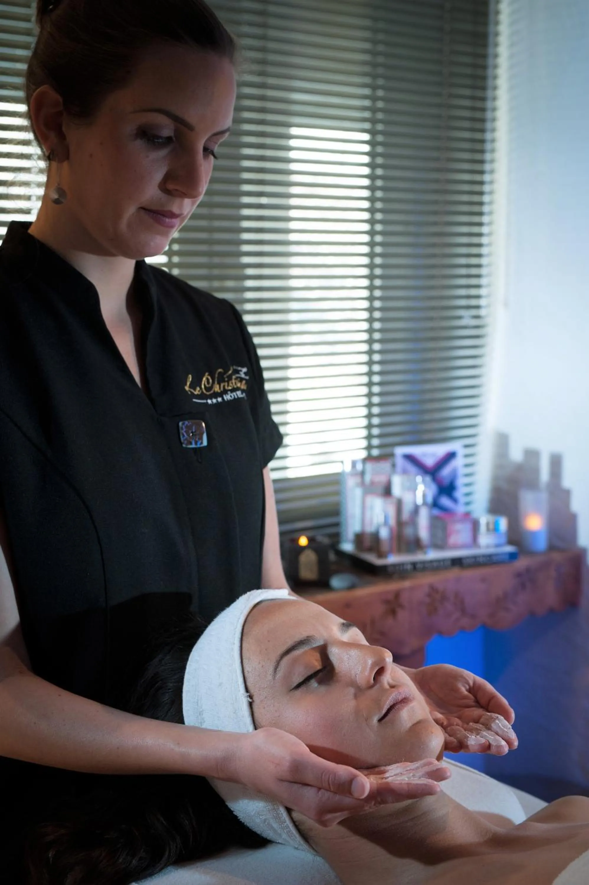 Massage in Logis Hôtel et Spa Le Christiania