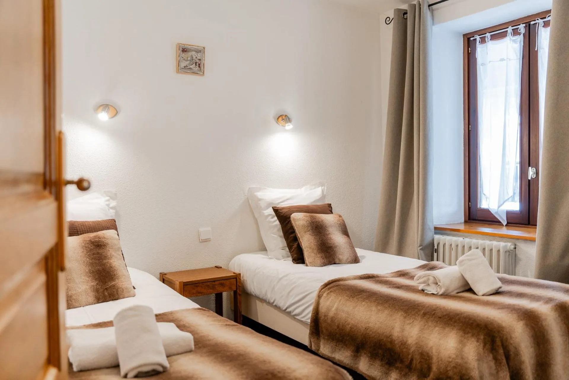 Classic Twin Room in Logis Hôtel et Spa Le Christiania