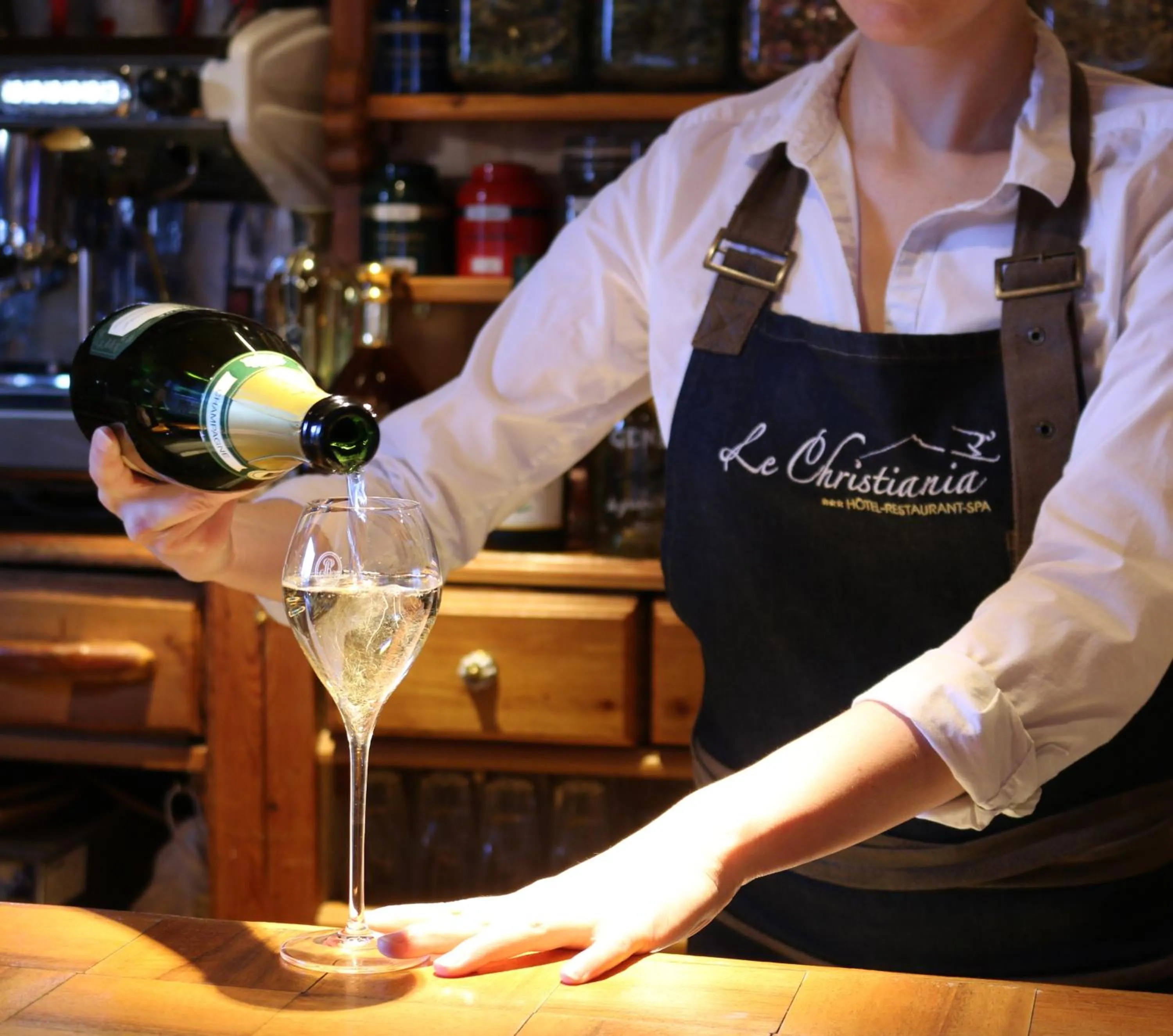 Lounge or bar in Logis Hôtel et Spa Le Christiania