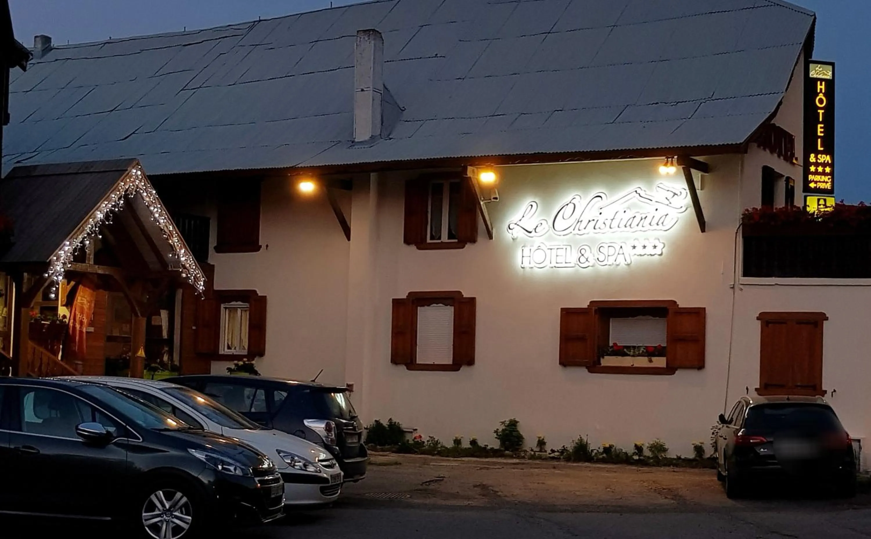 Property building in Logis Hôtel et Spa Le Christiania