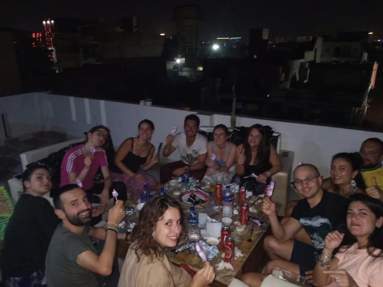 Restaurant/places to eat in Taj Street Hostel