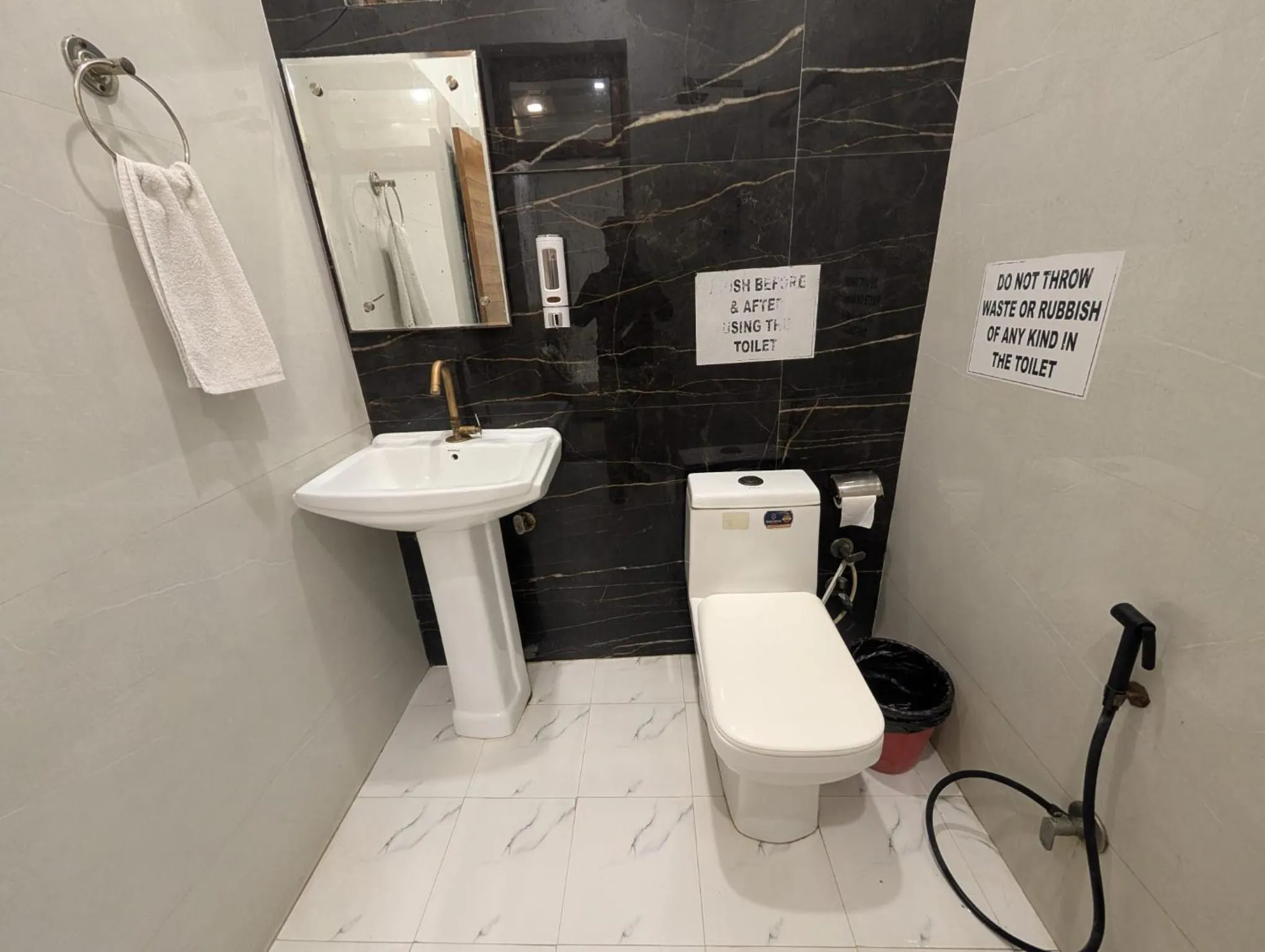 Bathroom in Taj Street Hostel