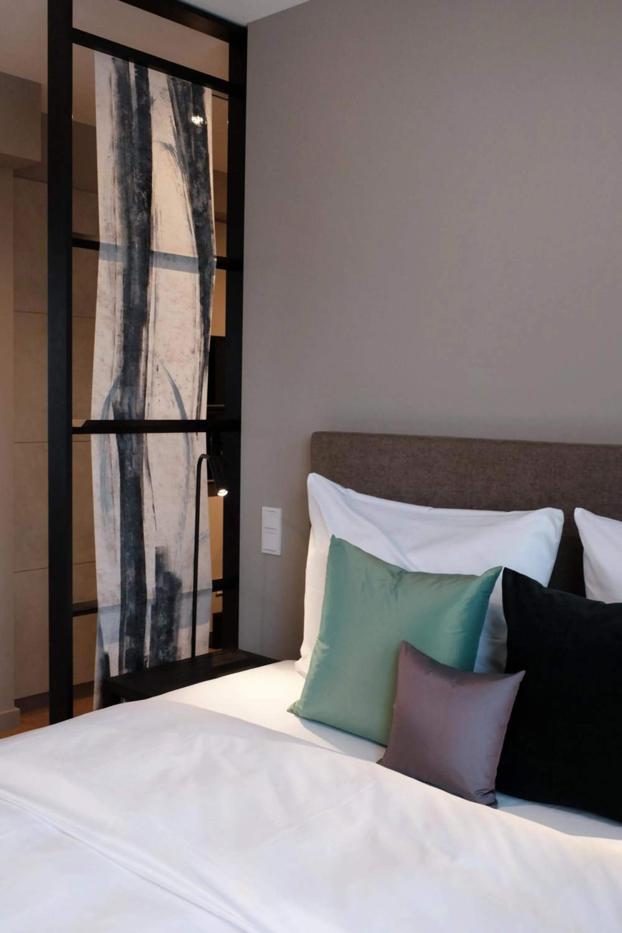 Bed in SAXX Hotel "Am Theater Karree"