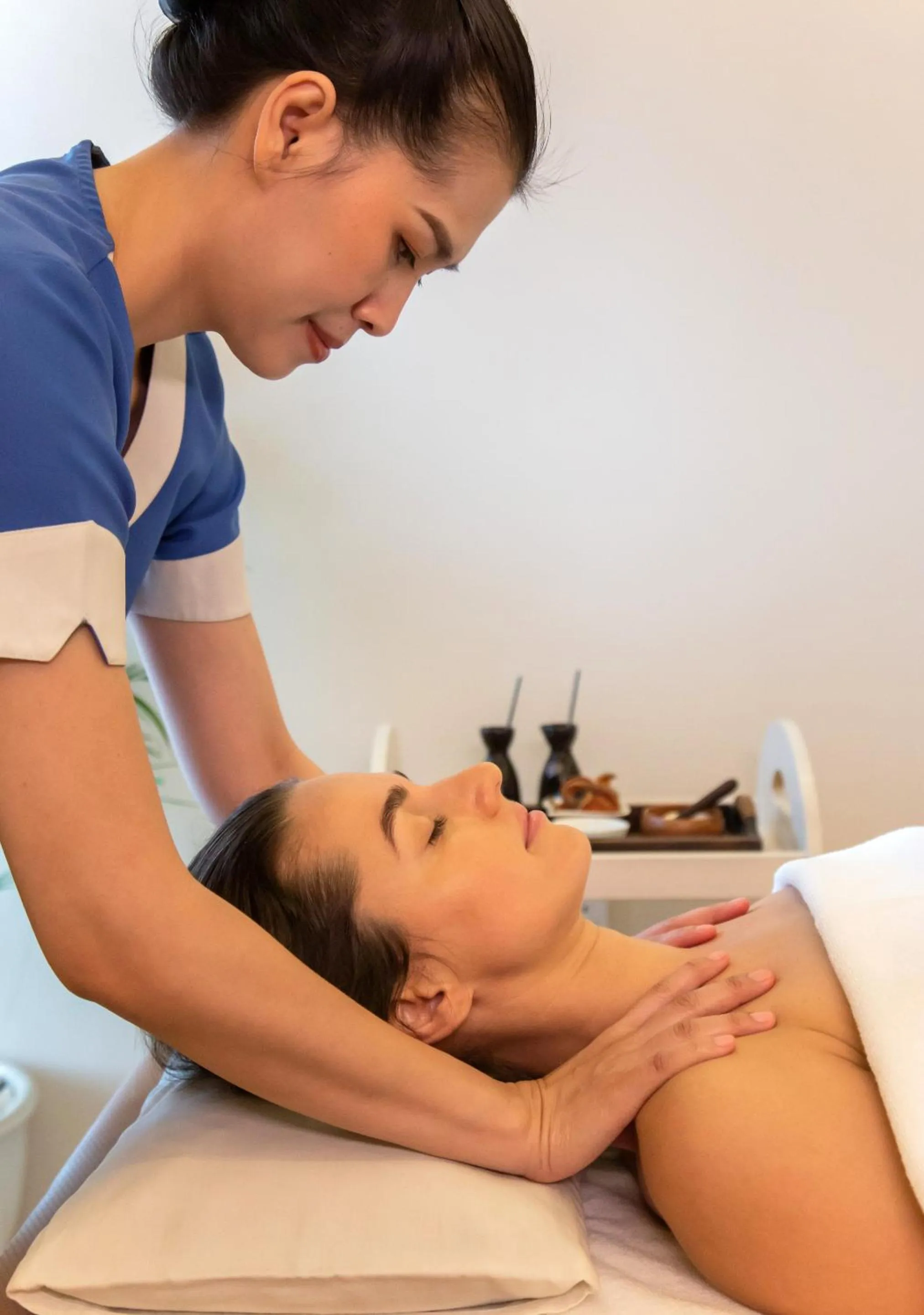 Massage in Dusit Thani Dubai