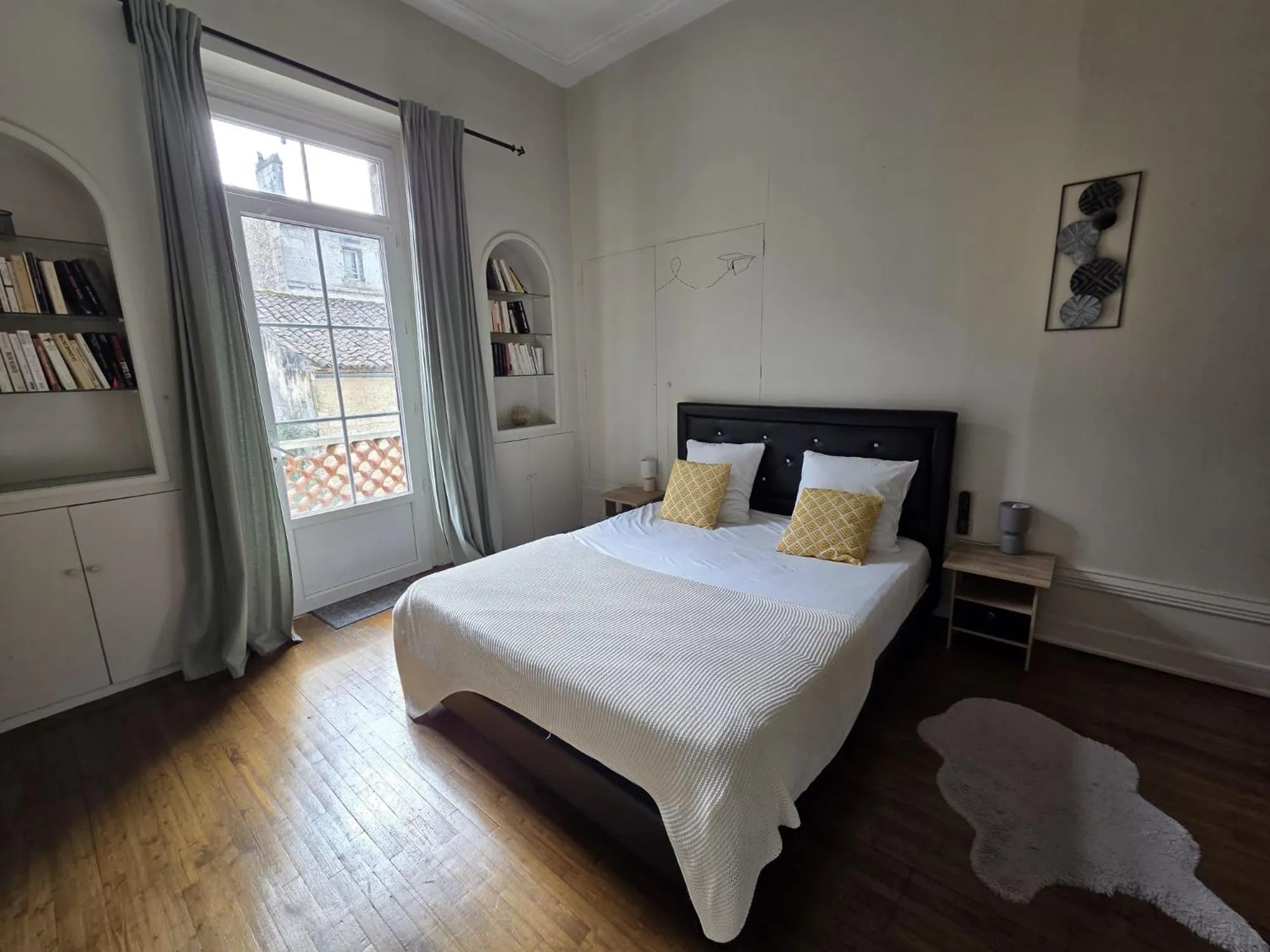 Bed in Résidence Austerlitz centre Angouleme