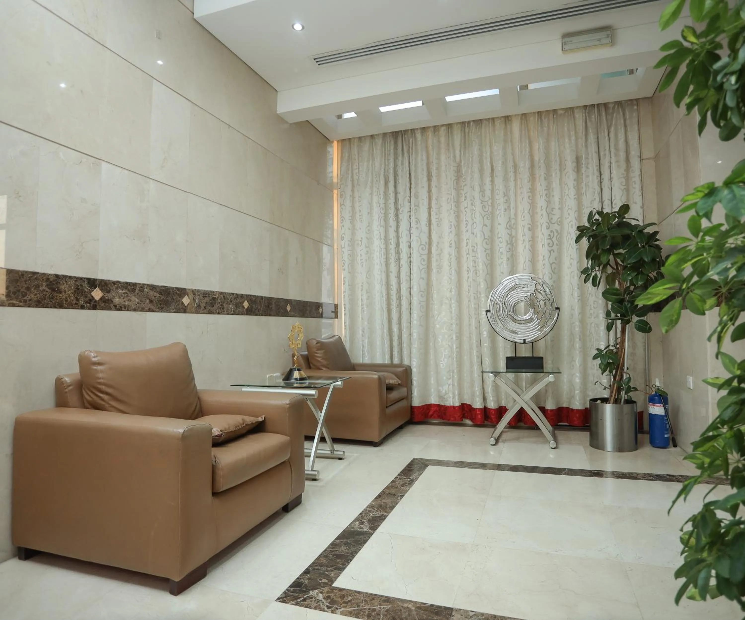 Lobby or reception in Al Sharq Hotels Suites