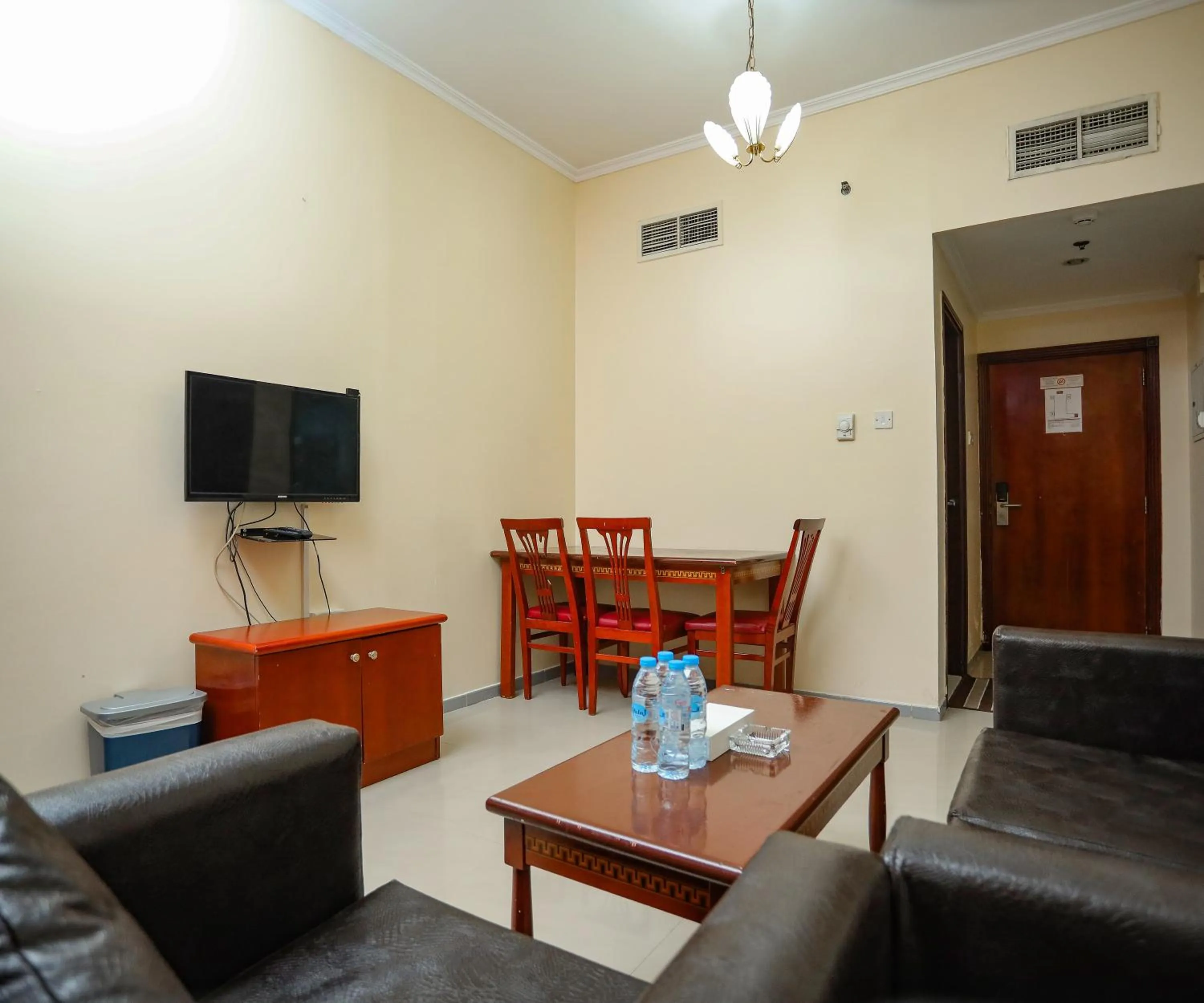 TV and multimedia in Al Sharq Hotels Suites