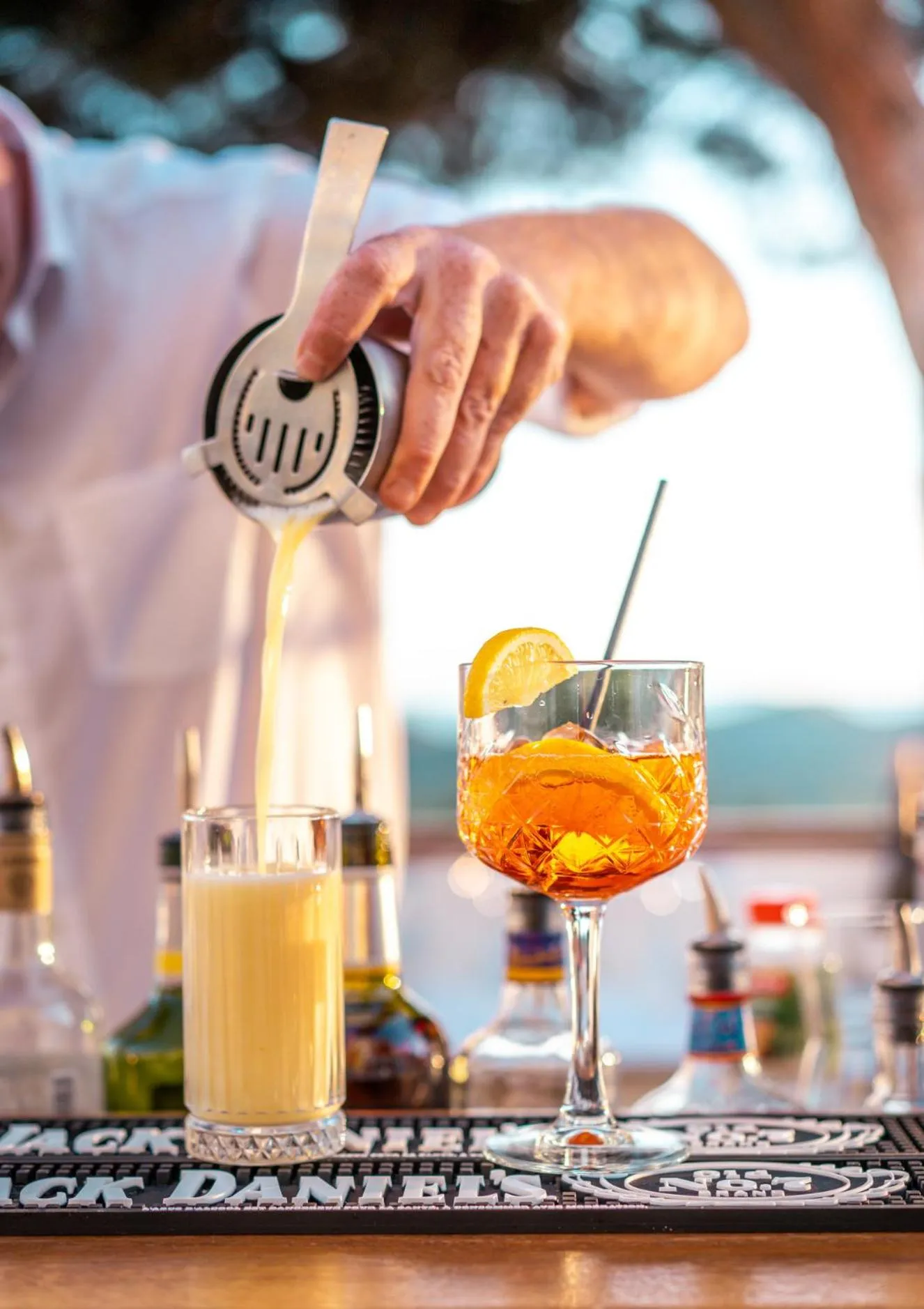 Lounge or bar in Eden Rose Grand Hotel BW Premier Collection