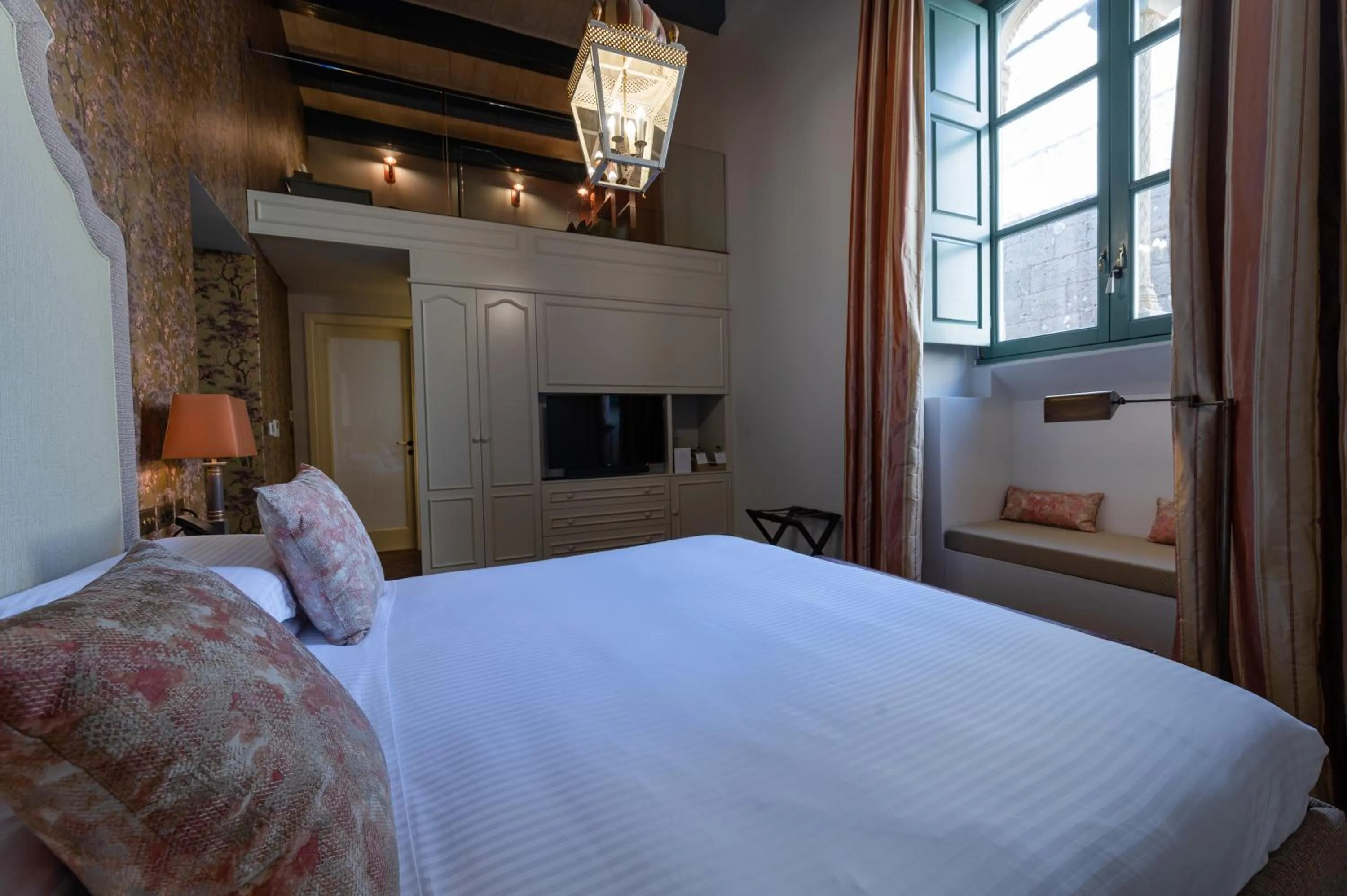 Bedroom, Bed in Palazzo Bifora