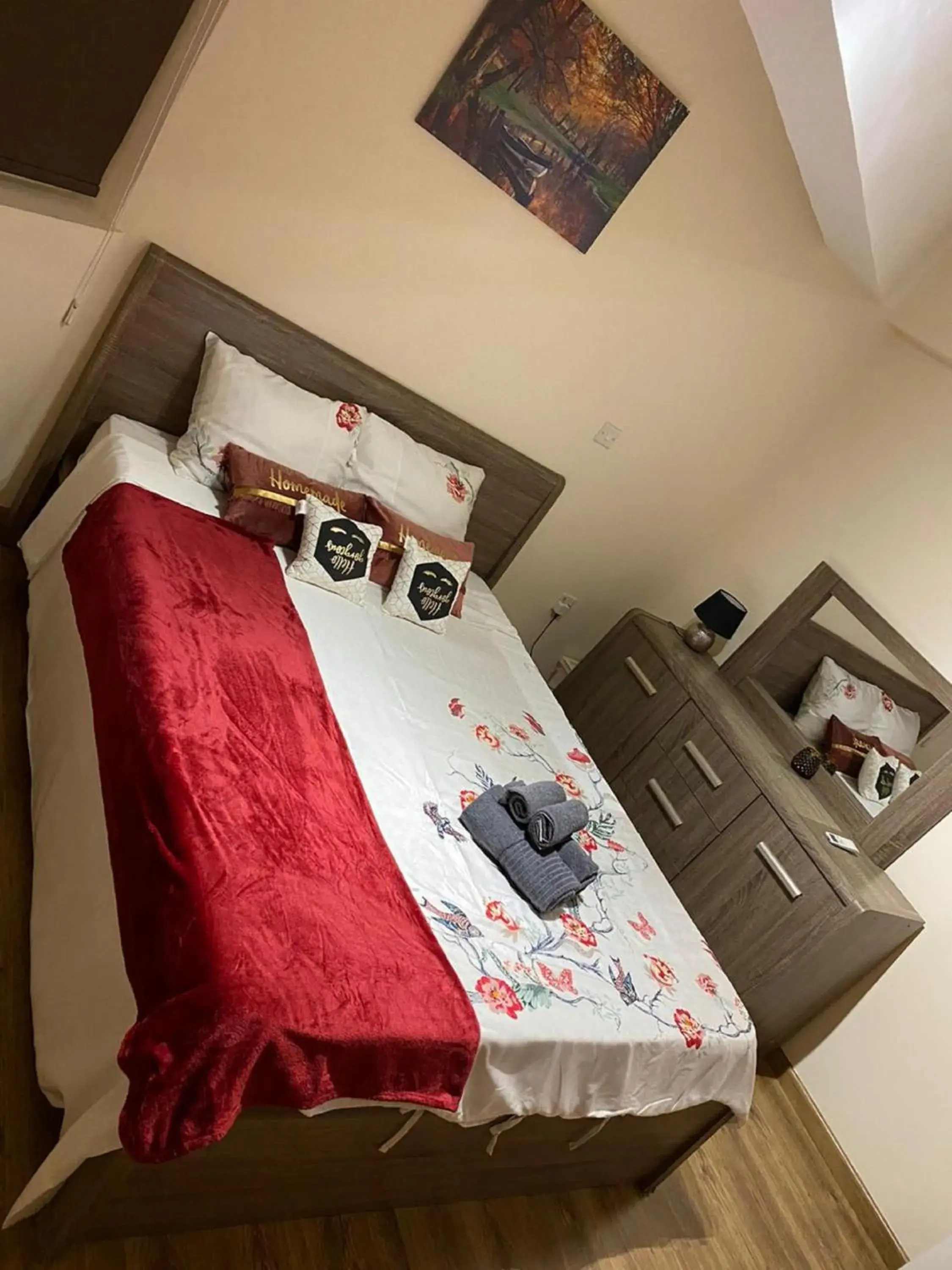 Standard Double Room with Shared Bathroom in City Comfort Rooms Standard Double Room with Shared Bathroom in City Comfort Rooms