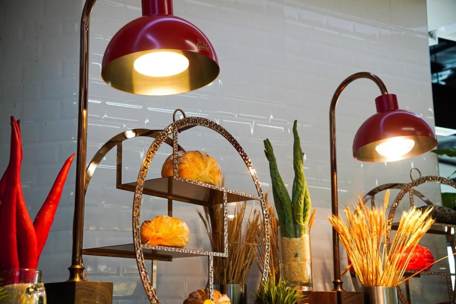 Food in Swissôtel Al Murooj Dubai