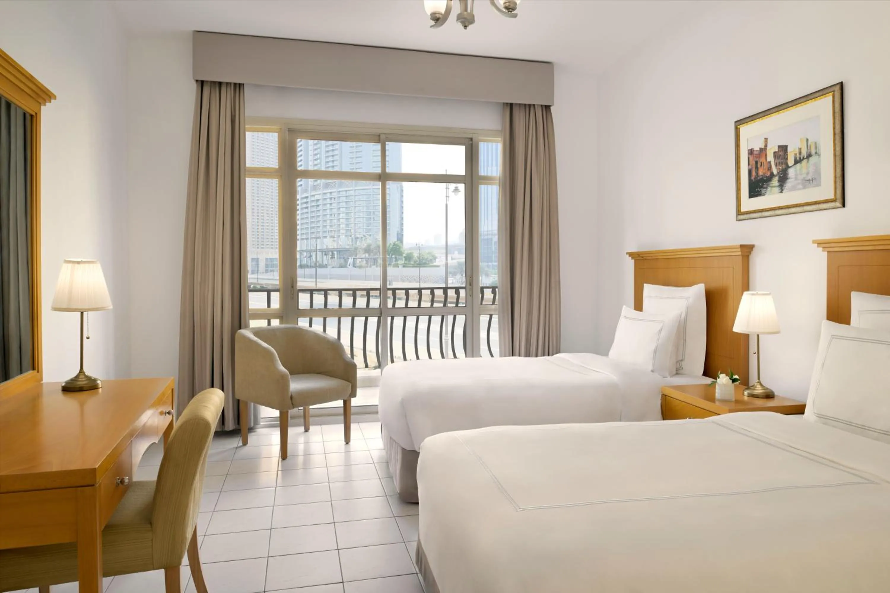 Bedroom, Bed in Swissôtel Al Murooj Dubai