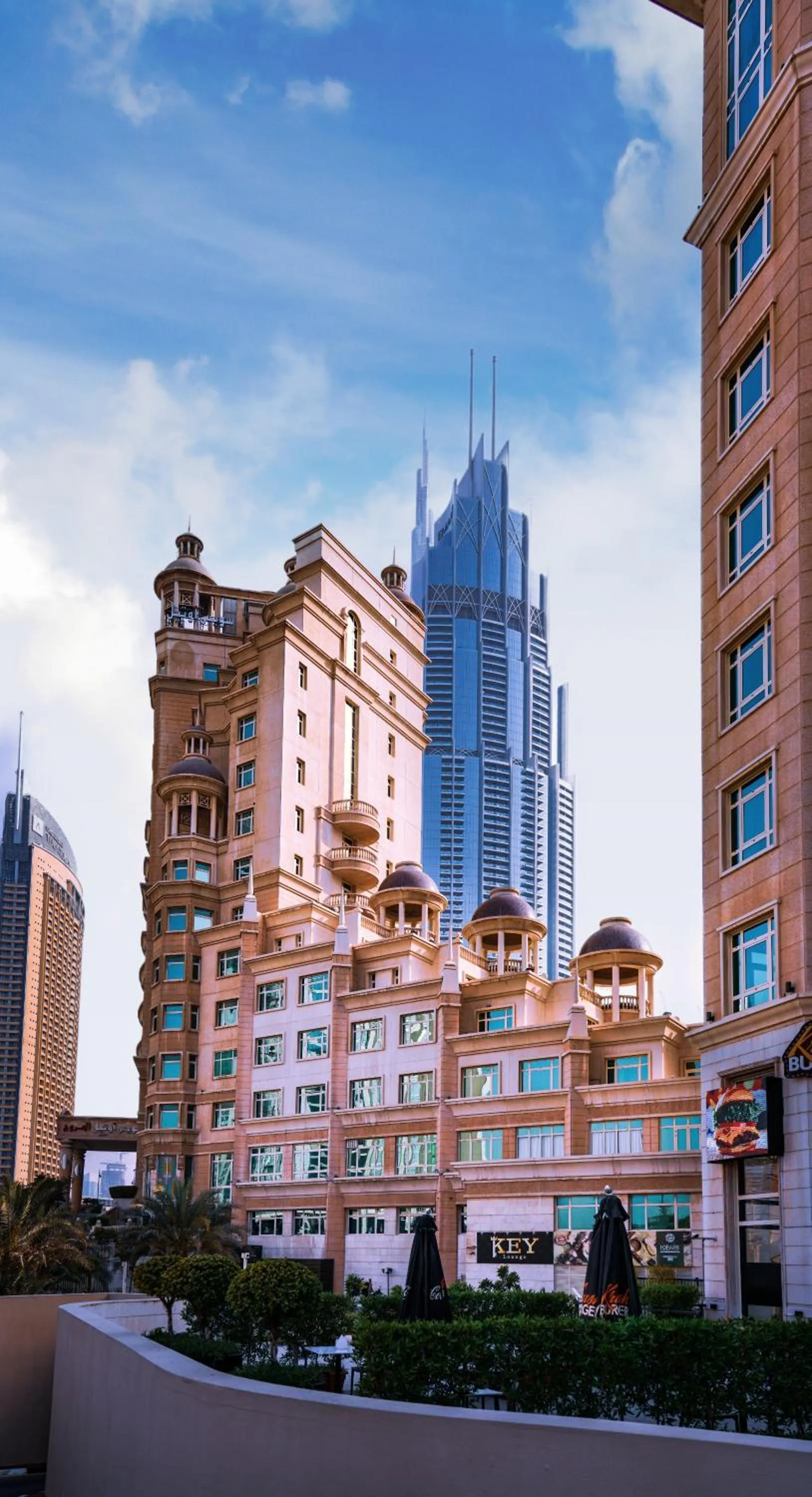 Property building in Swissôtel Al Murooj Dubai