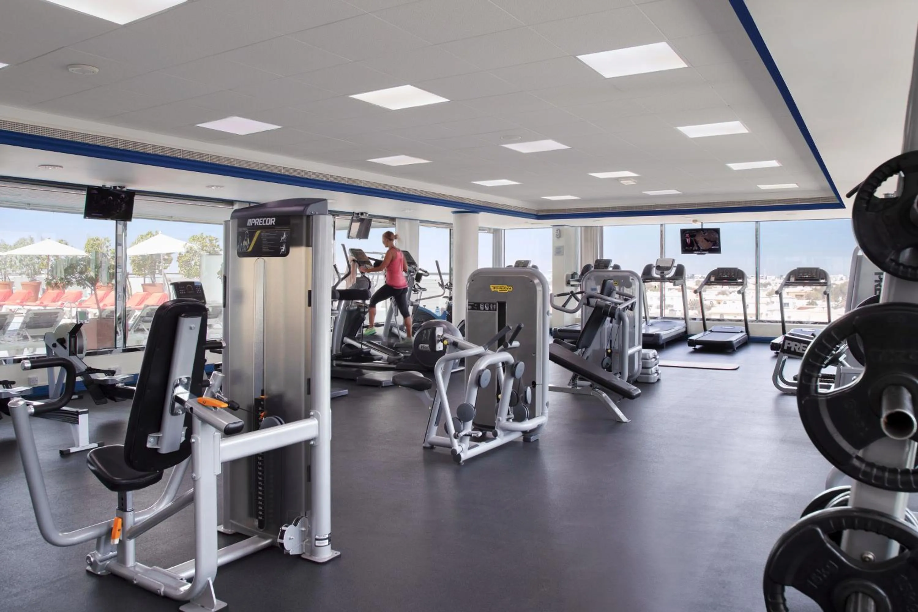 Fitness centre/facilities in Towers Rotana - Dubai