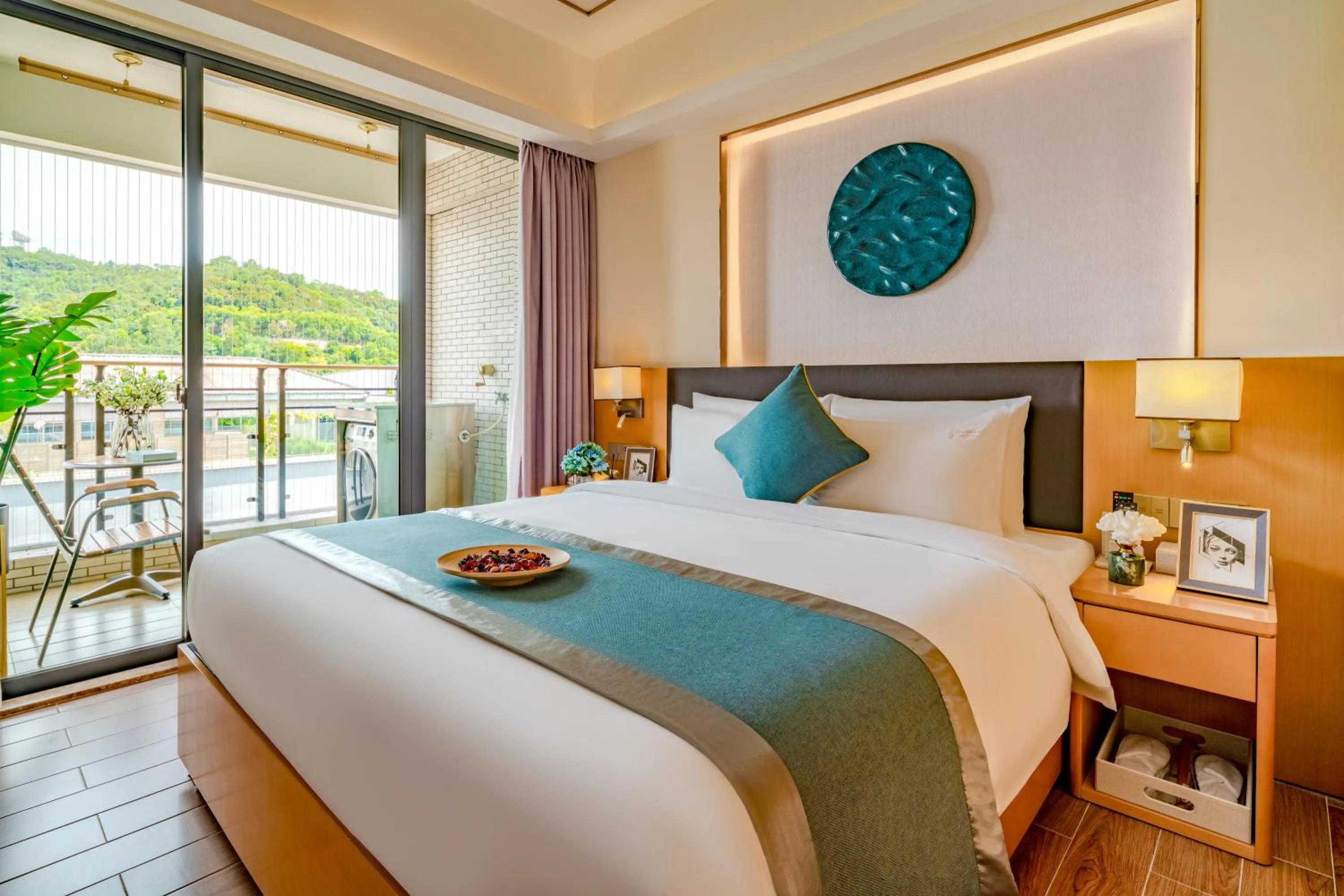 Bed in Dingshang Apartment Hotel