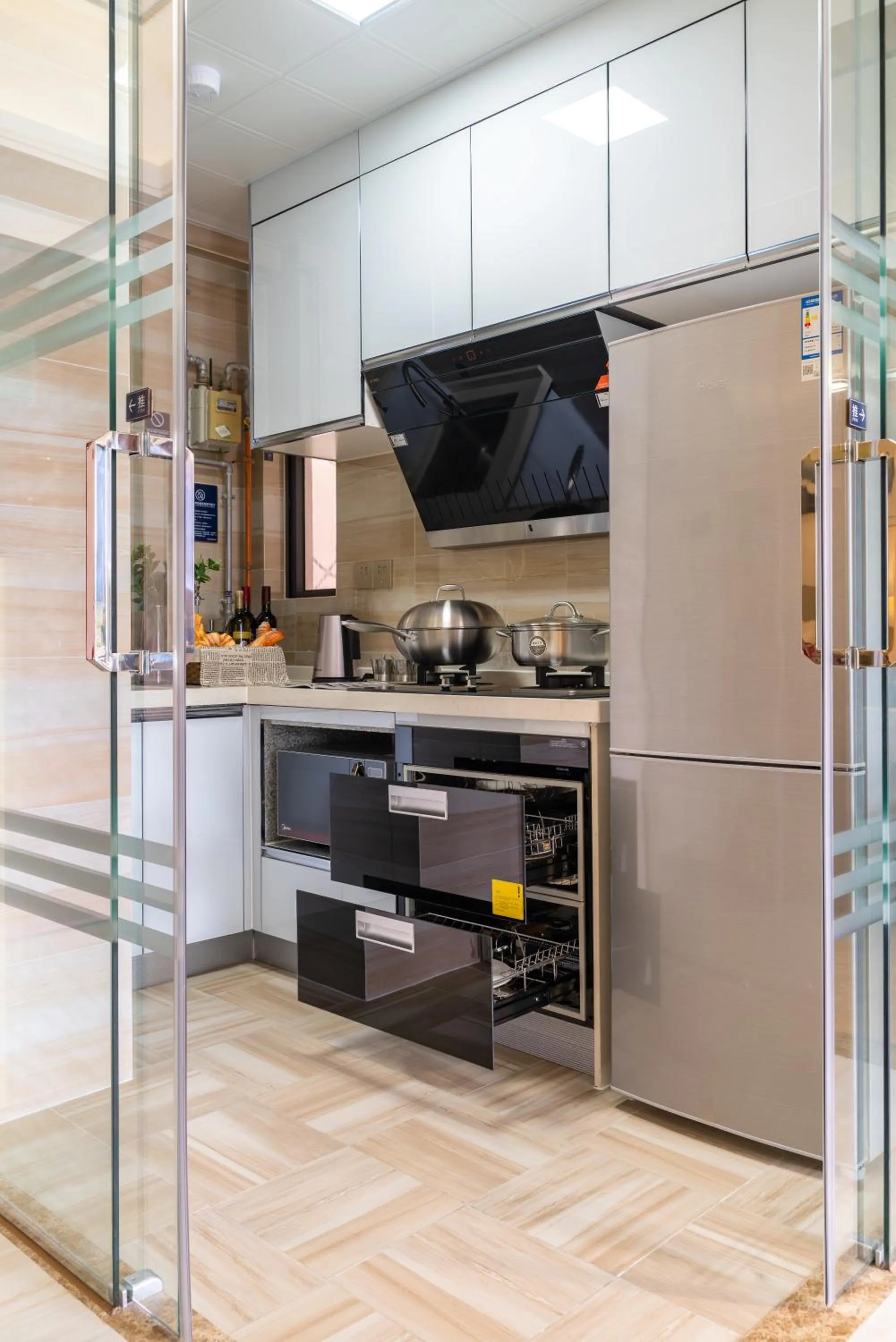 kitchen in Dingshang Apartment Hotel