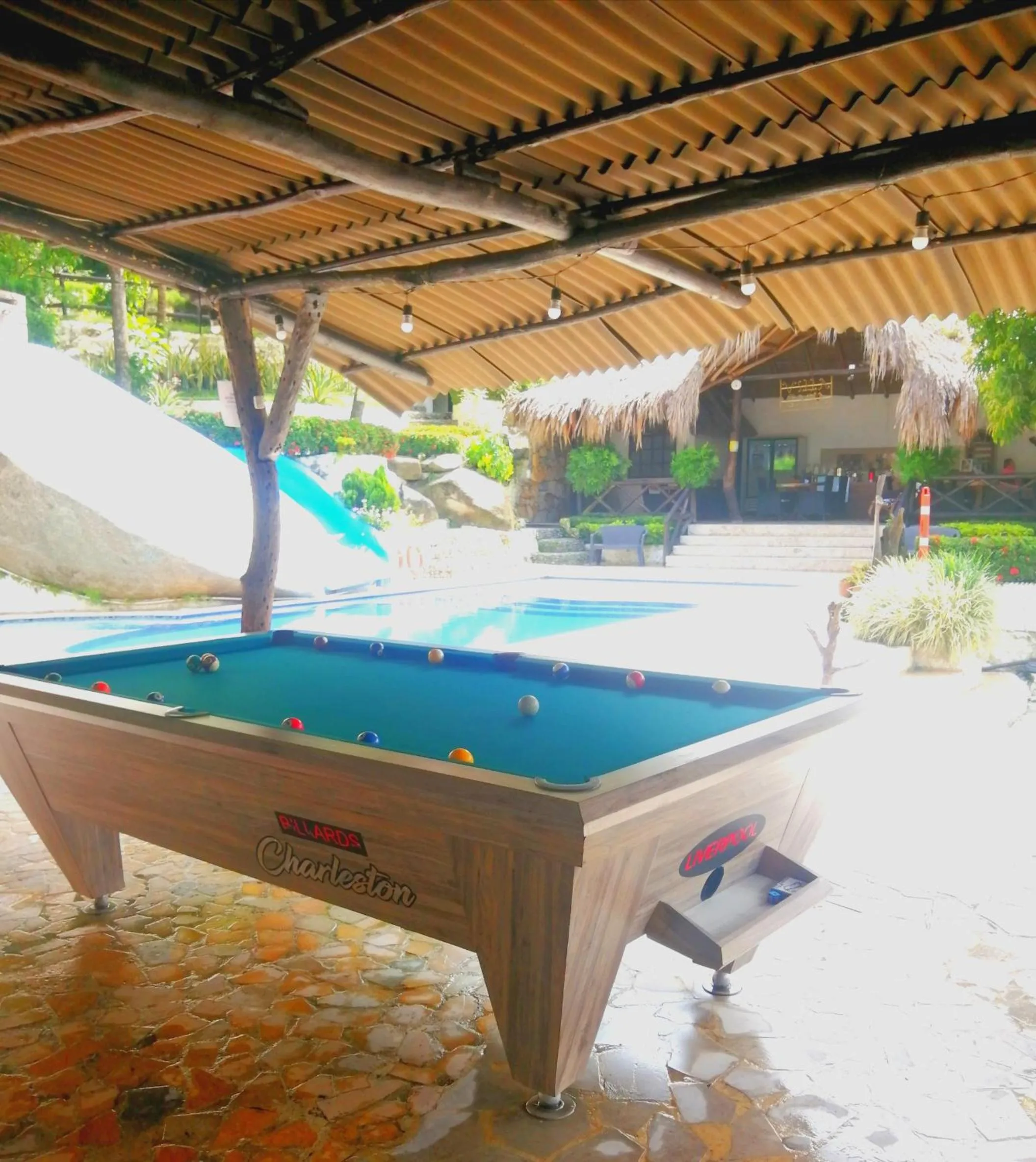 Billiard in Hostal Villa Cata