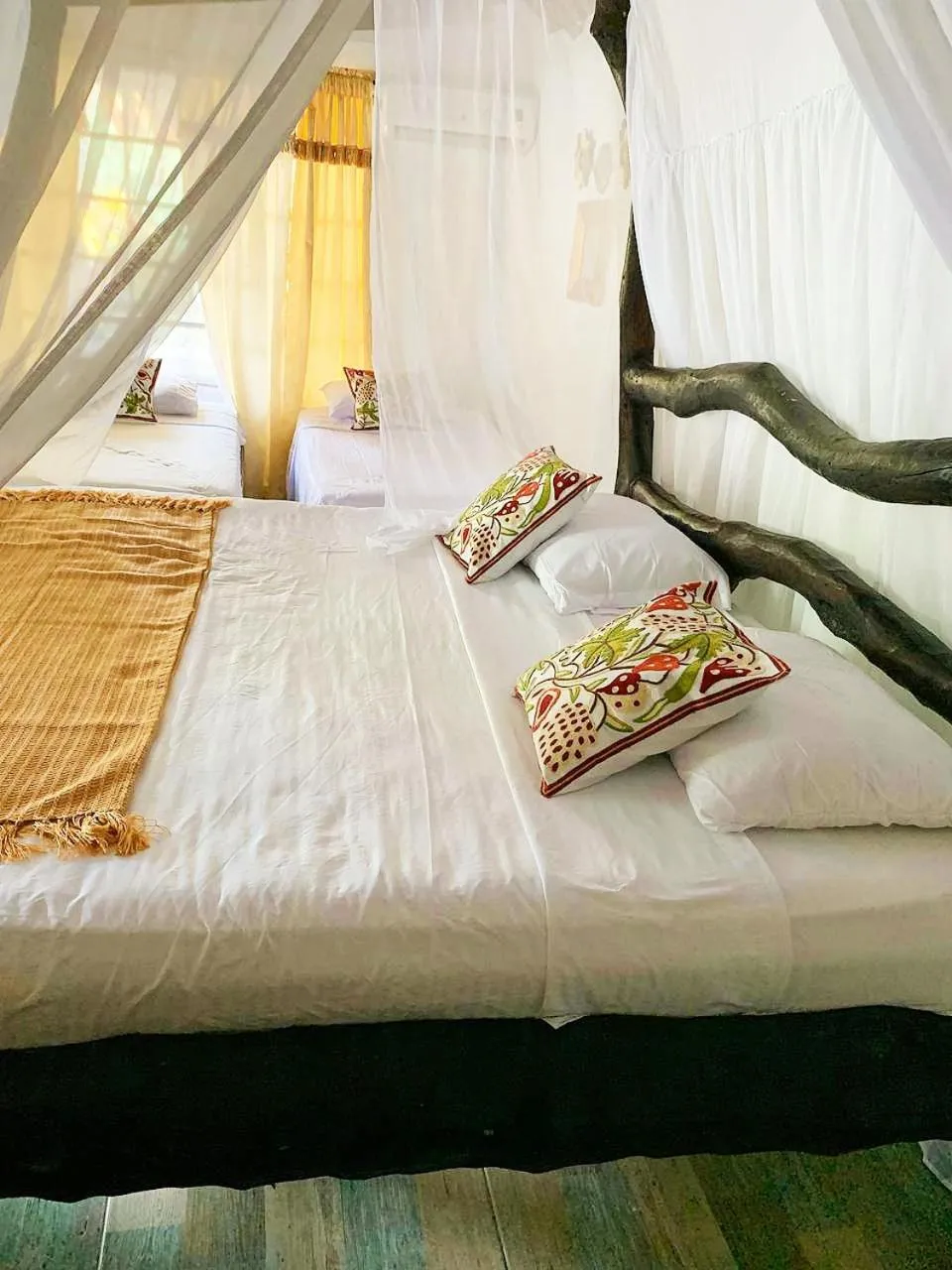 Property building, Bed in Hostal Villa Cata