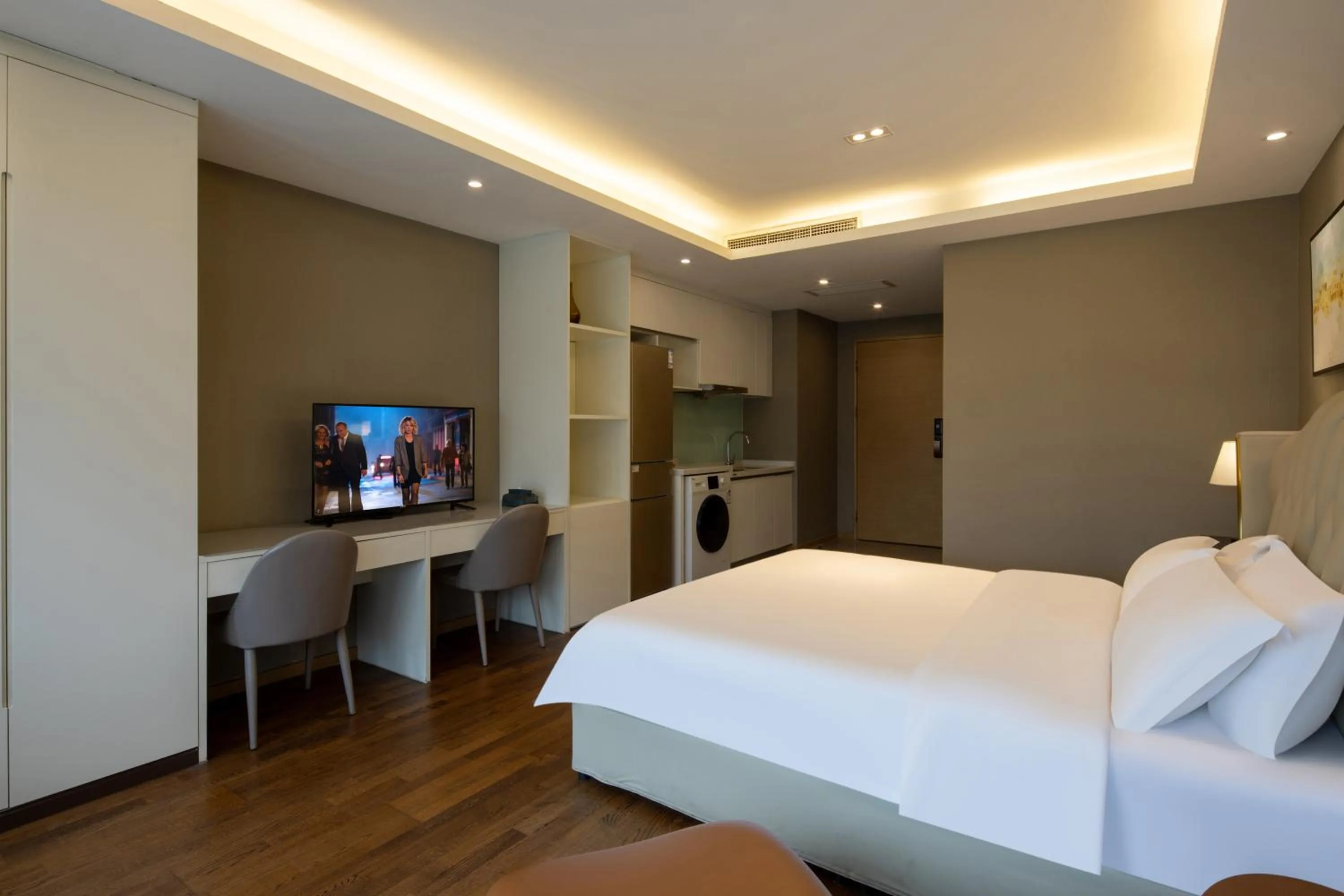 TV and multimedia, Bed in Estee ApartHotel - Feels like home & Free WiFi & Independent kitchen, Washing machine, Rridge