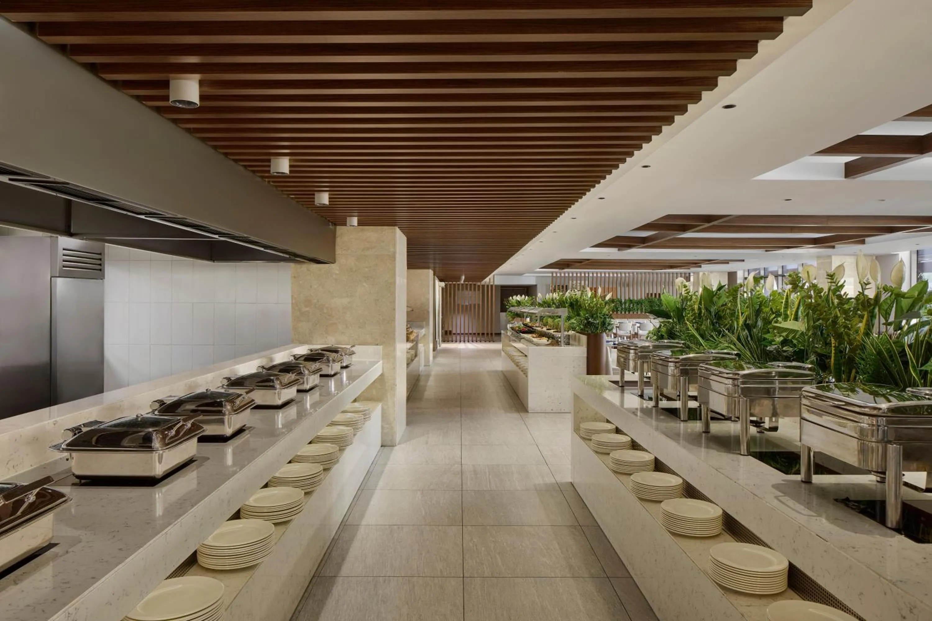 Restaurant/places to eat in Concorde Tower Hotel & Casino