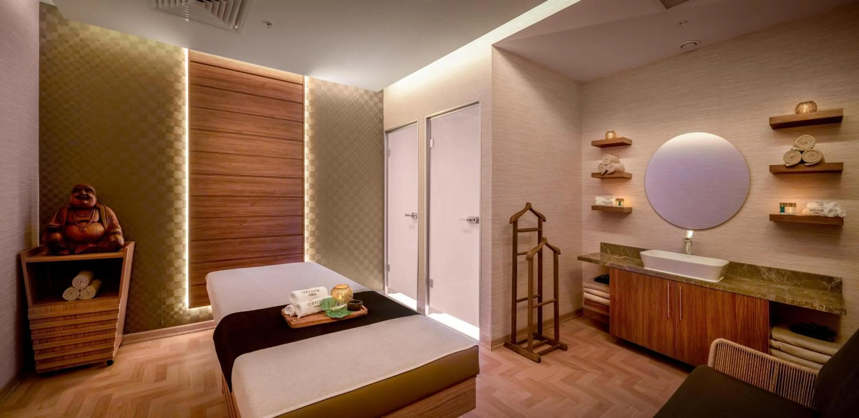 Spa and wellness centre/facilities, Bed in Concorde Tower Hotel & Casino