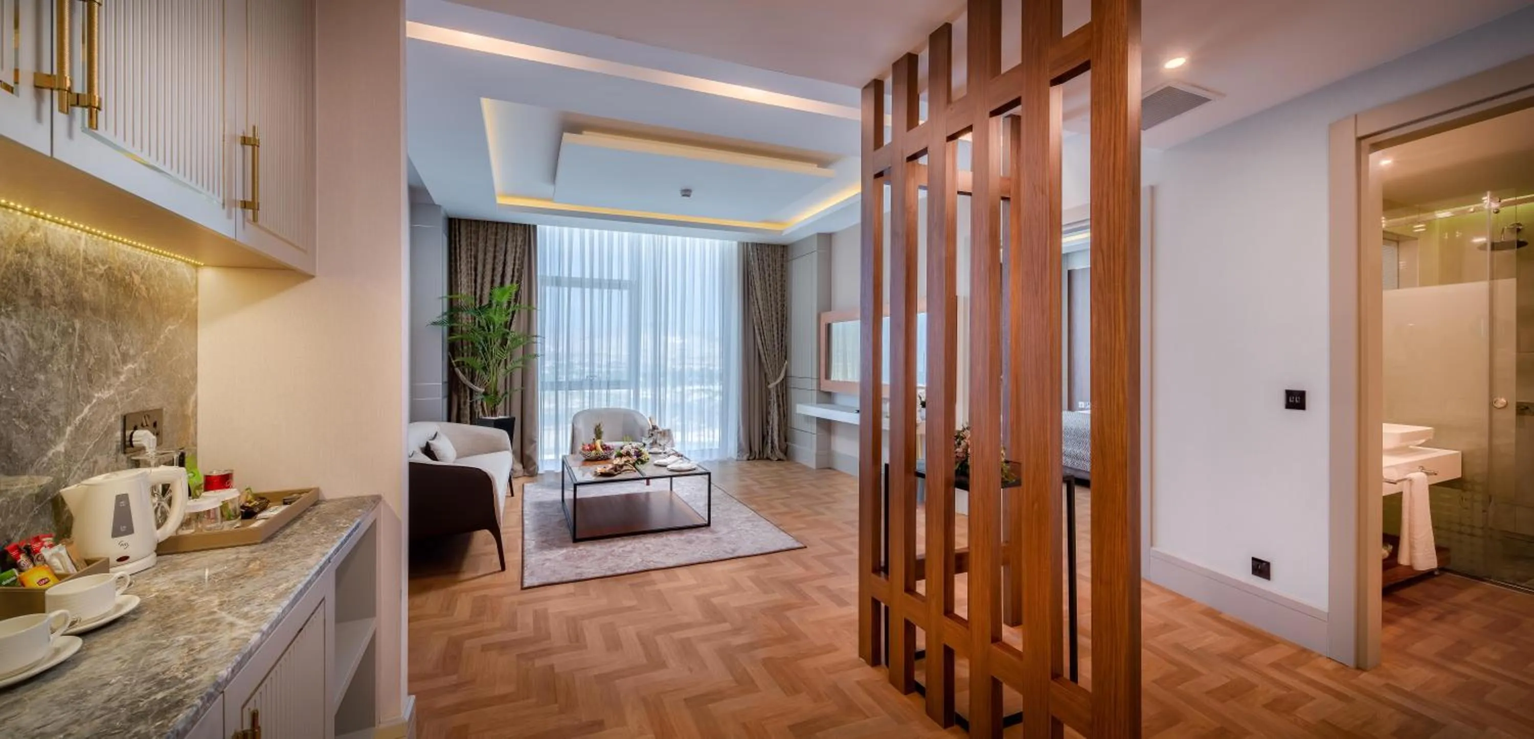 Photo of the whole room, Bed in Concorde Tower Hotel & Casino