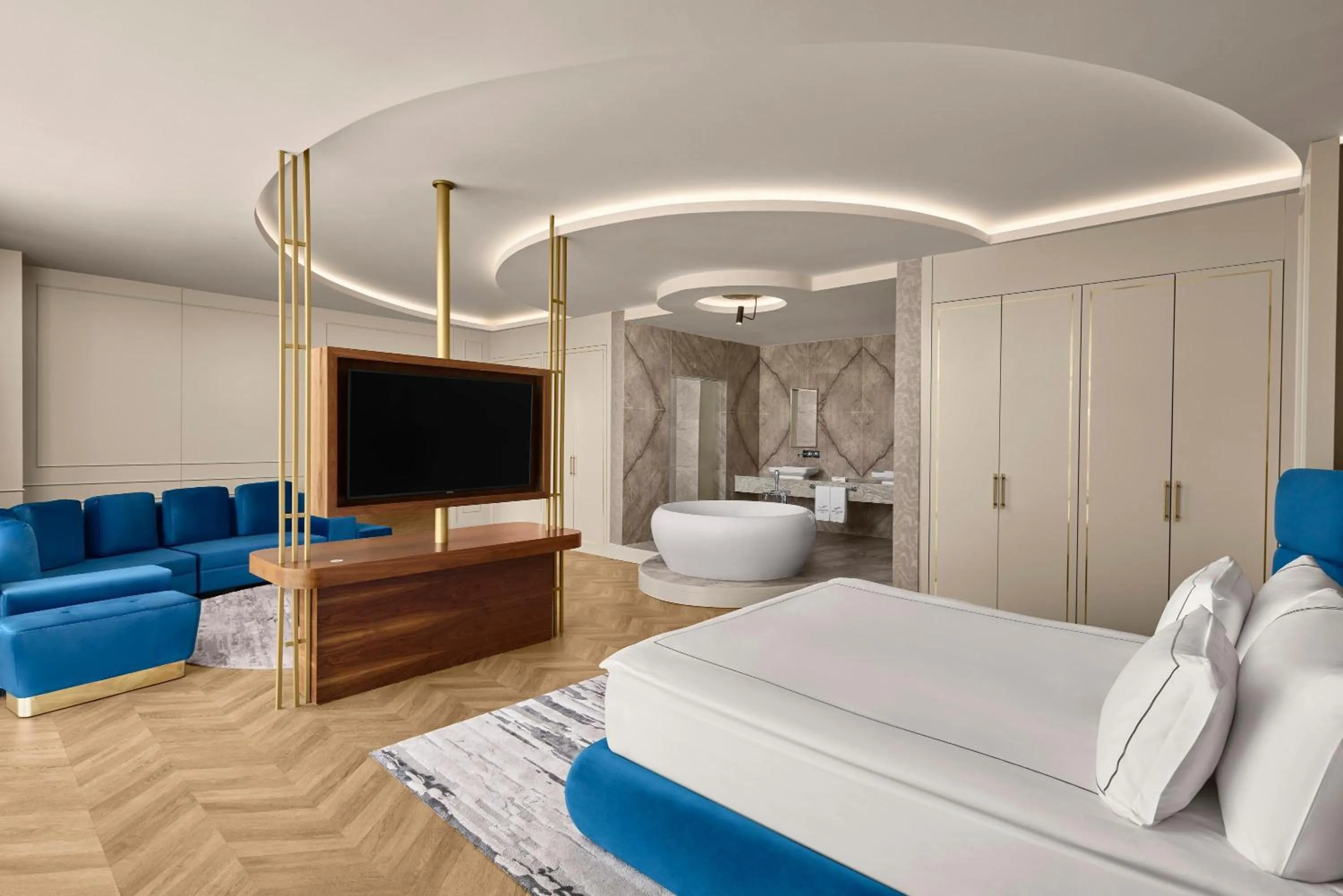 Shower, Bed in Concorde Tower Hotel & Casino