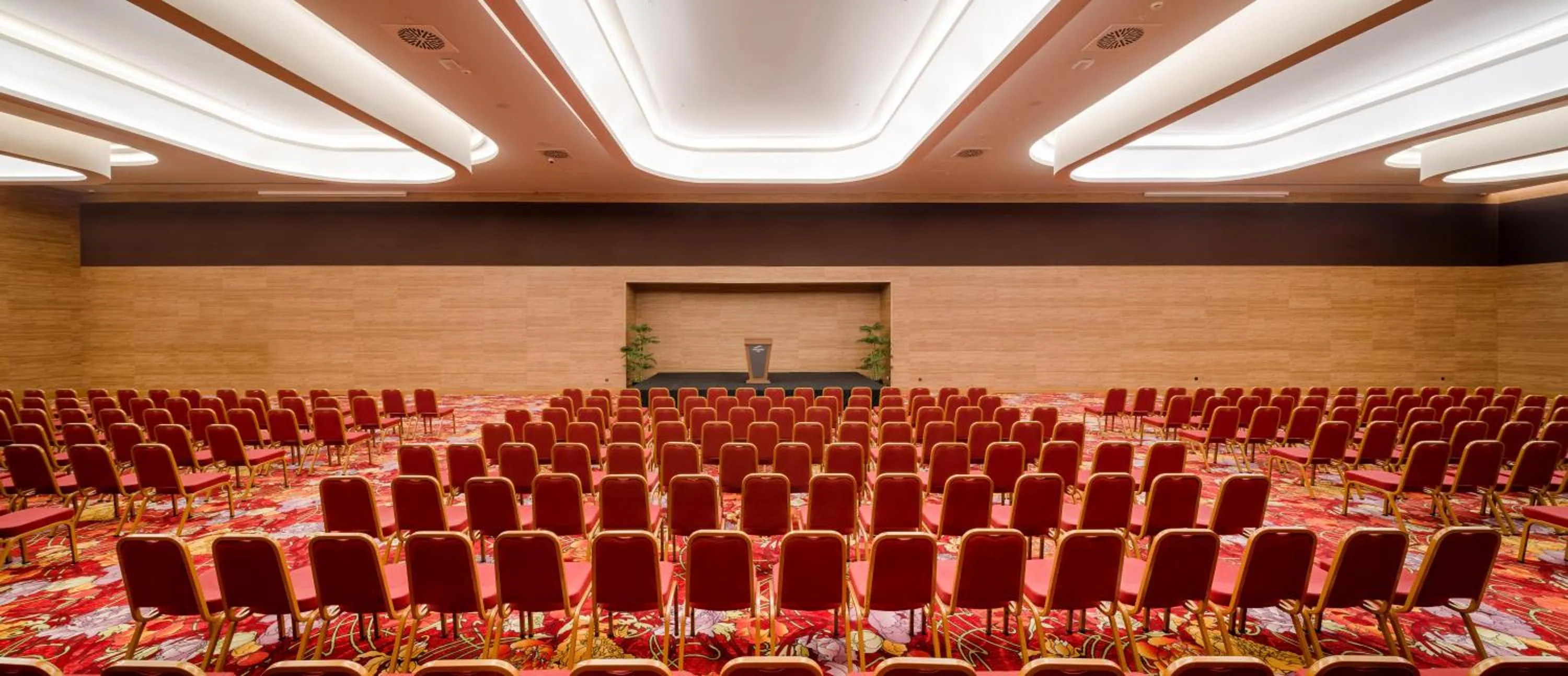 Meeting/conference room in Concorde Tower Hotel & Casino