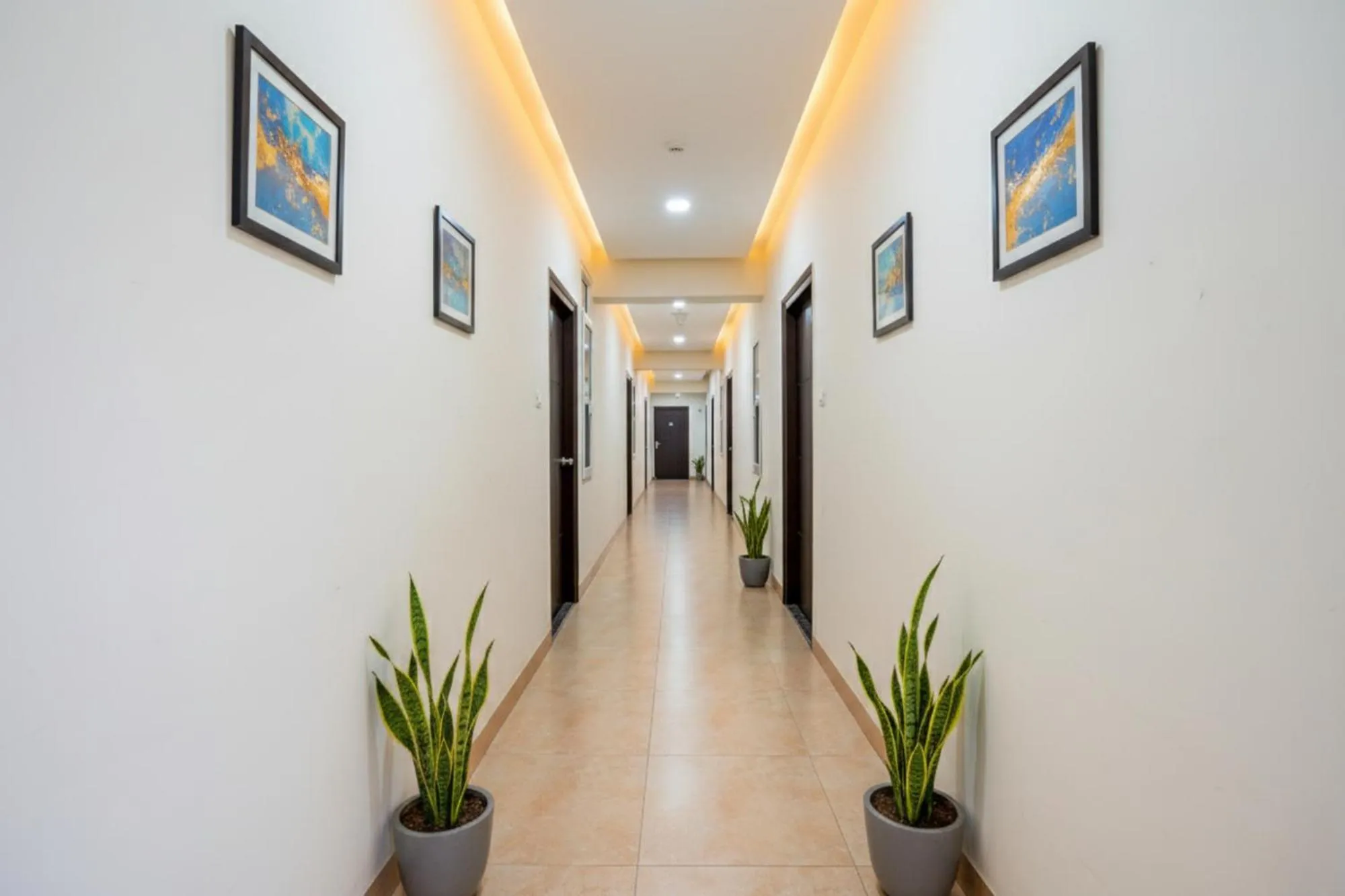 Lobby or reception in FabHotel Atithi Residency - Nr Kaikondrahalli Lake