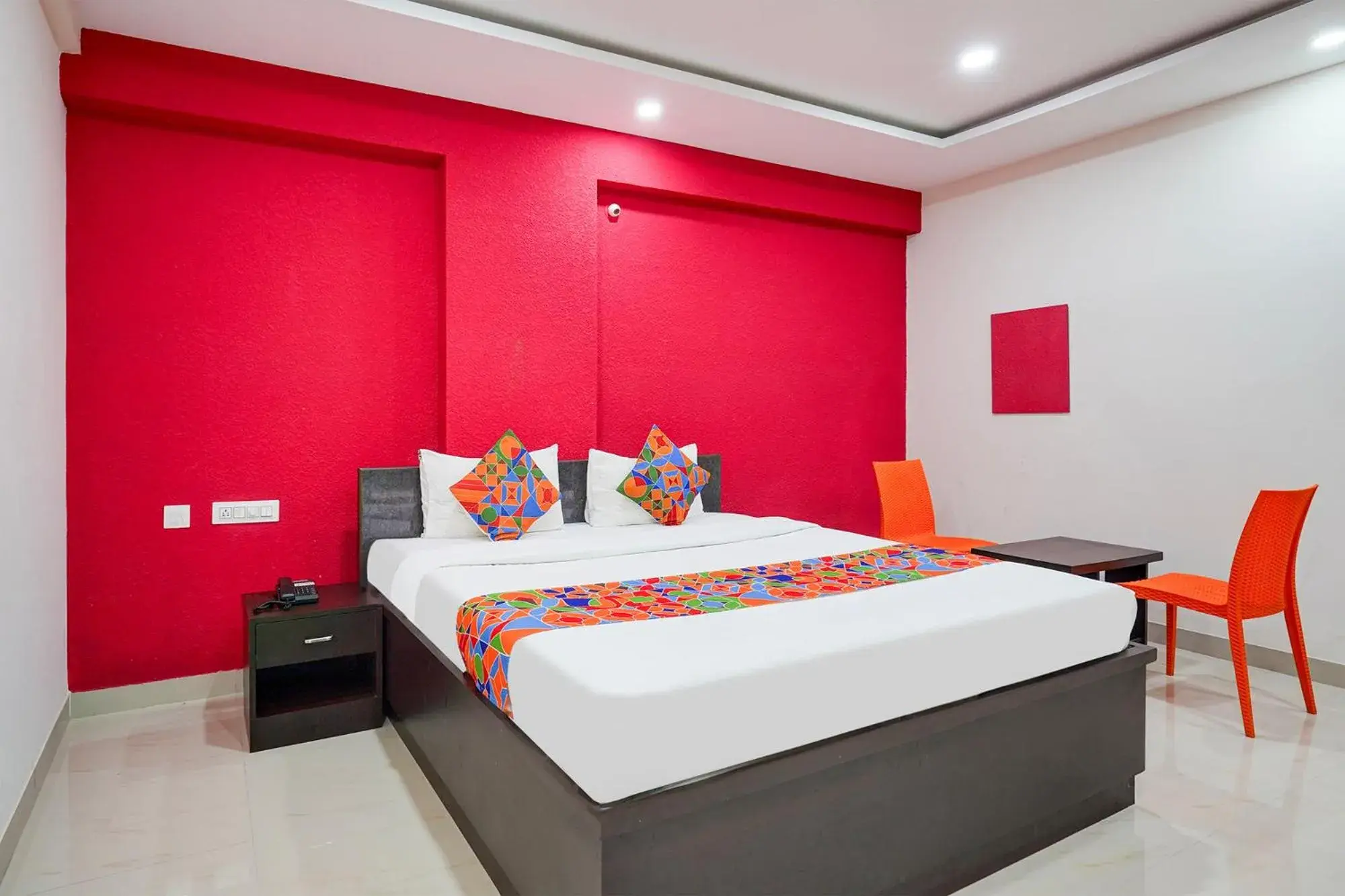 Deluxe Room - single occupancy in FabHotel Atithi Residency - Nr Kaikondrahalli Lake Deluxe Room - single occupancy in FabHotel Atithi Residency - Nr Kaikondrahalli Lake