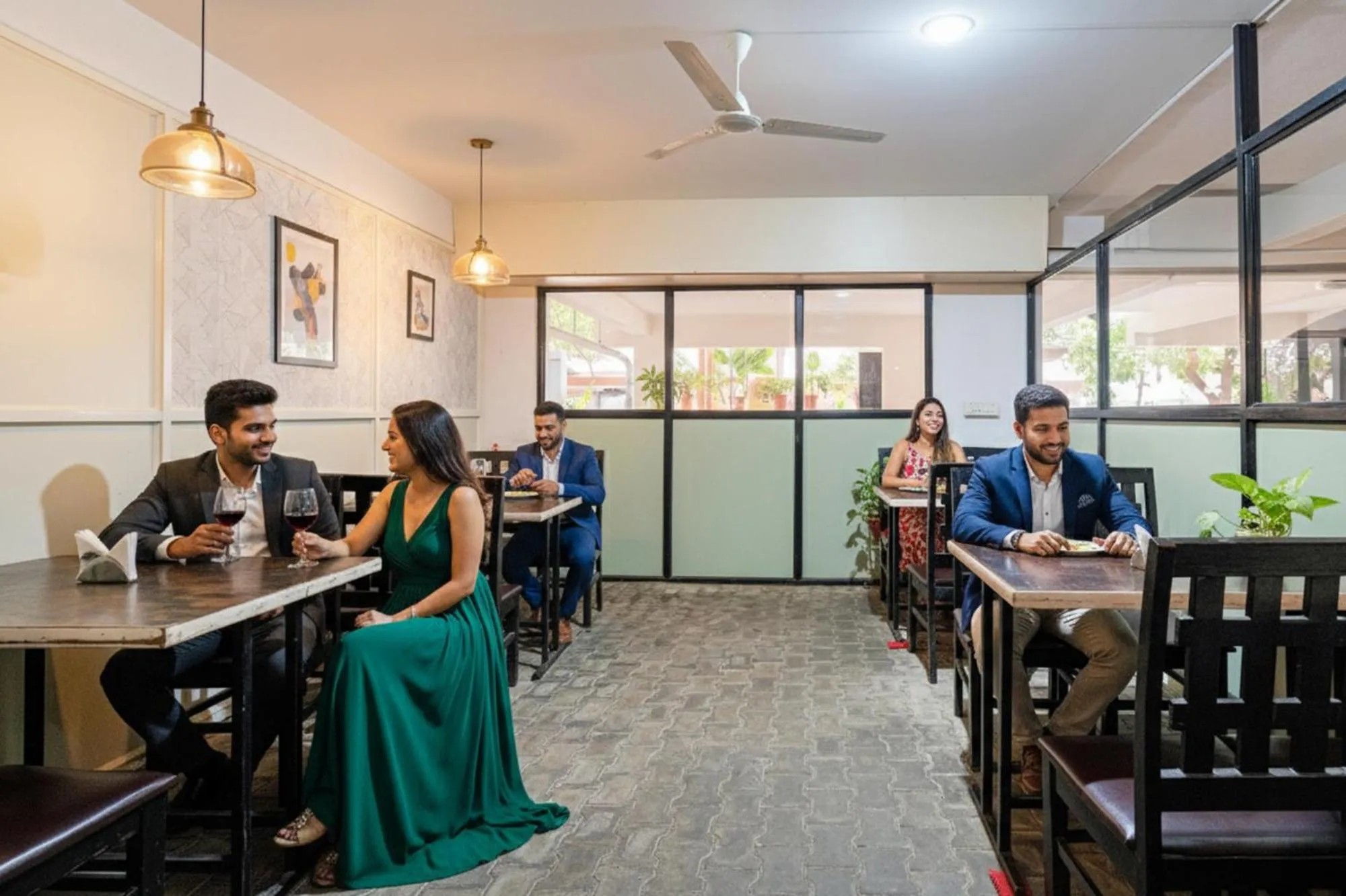 Restaurant/places to eat in FabHotel Atithi Residency - Nr Kaikondrahalli Lake