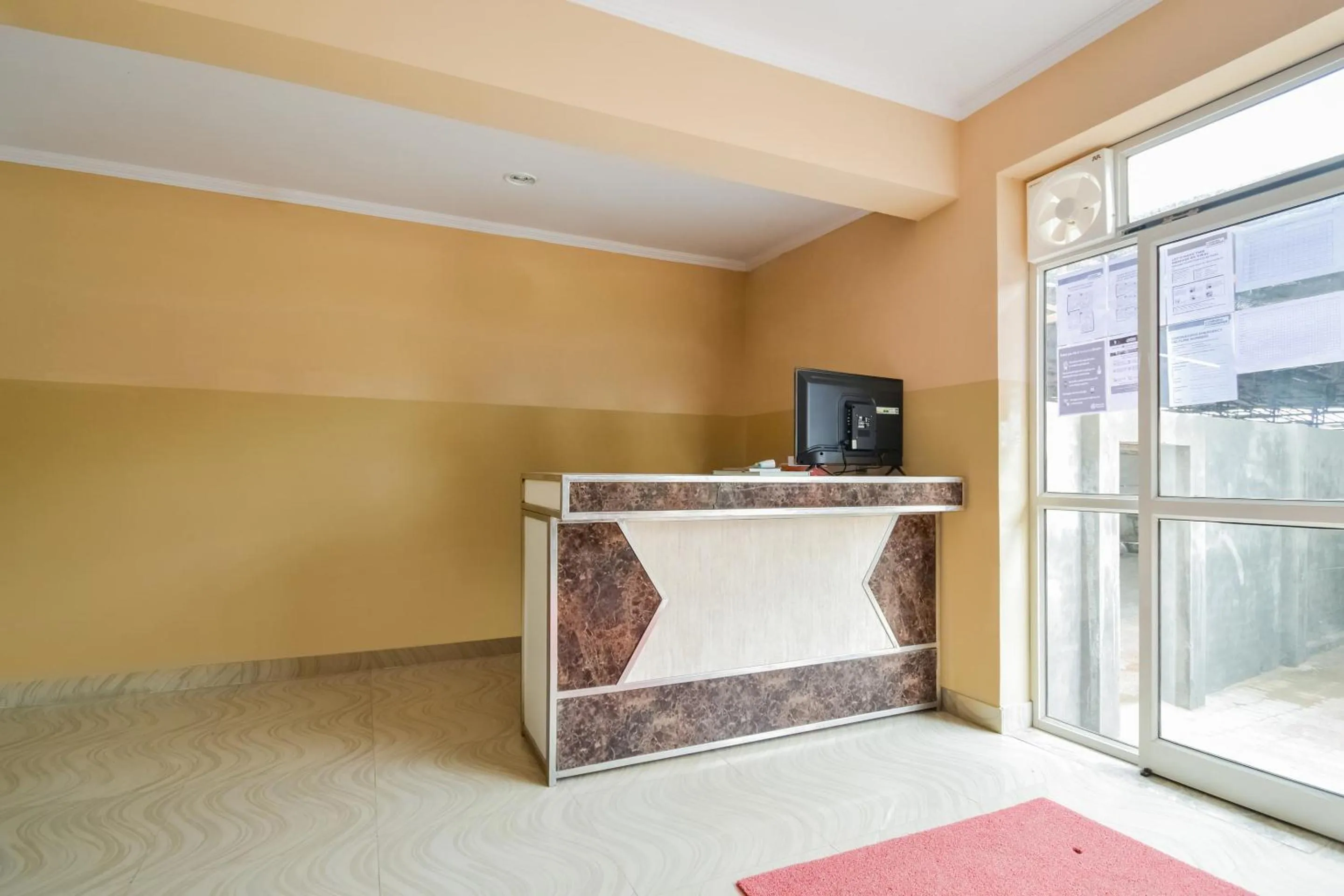 Lobby or reception in Hotel O Krishna