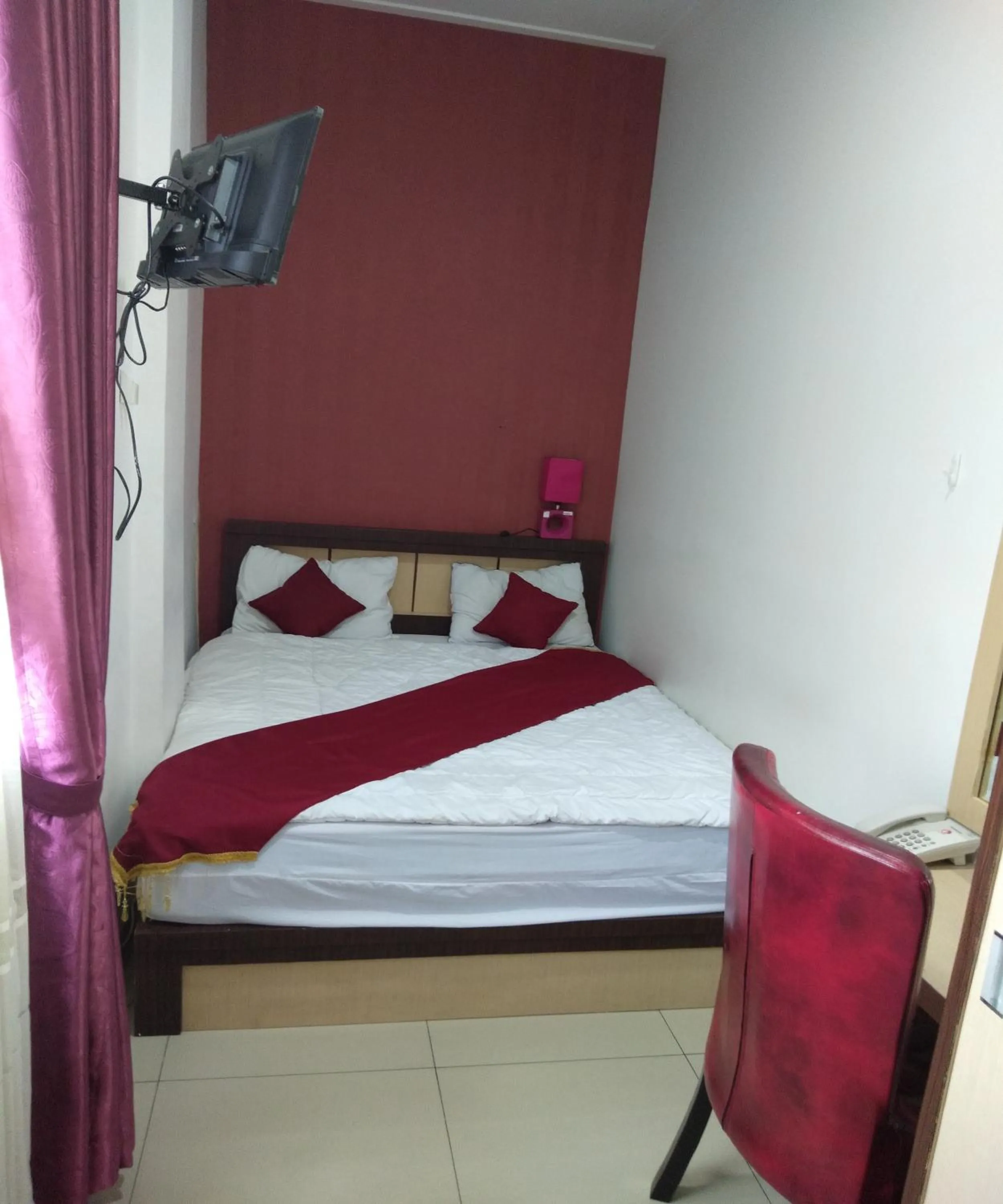 Bed in D&D Guest House & Cafe Syariah