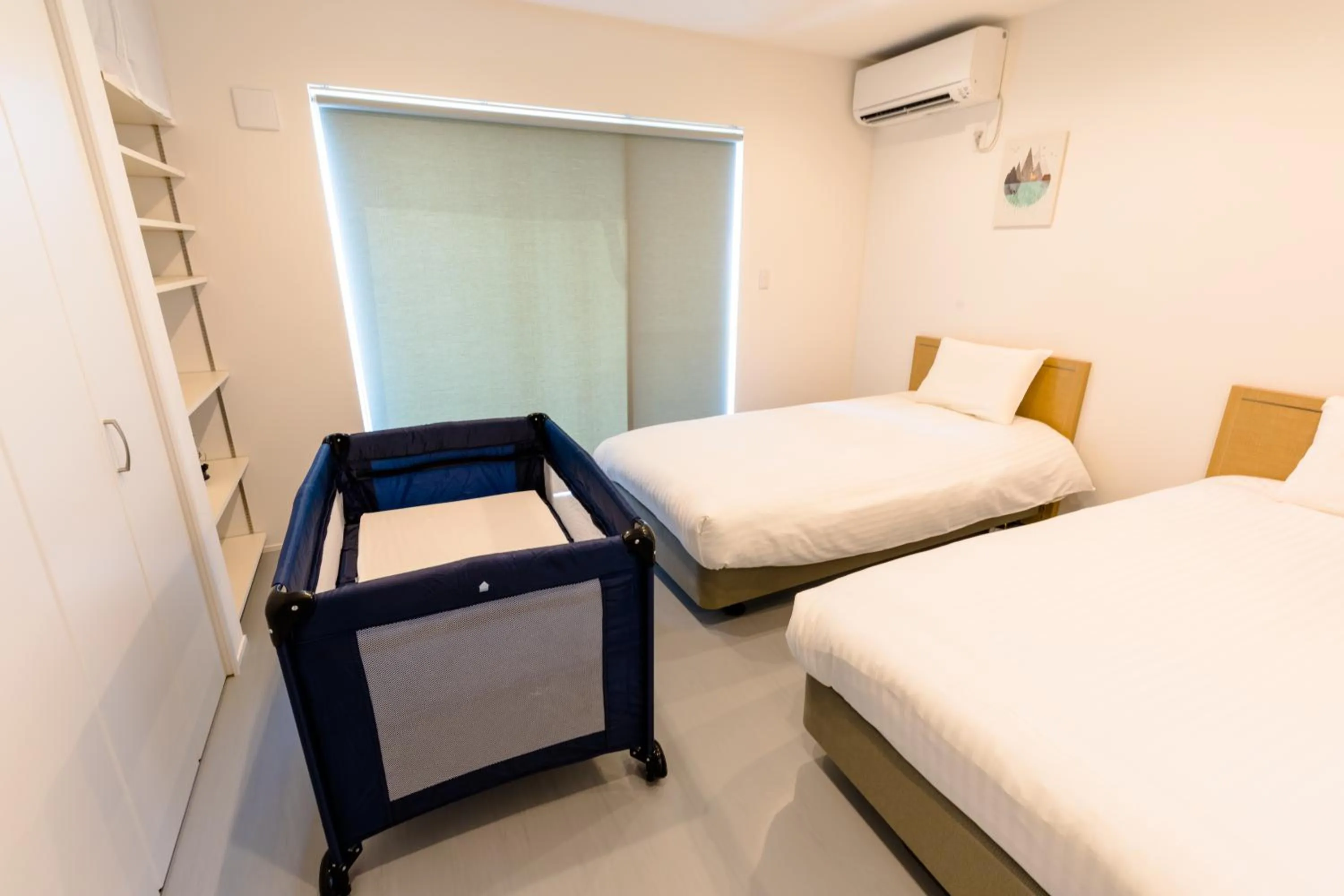 Bed in Frame View Mt.Fuji -east-