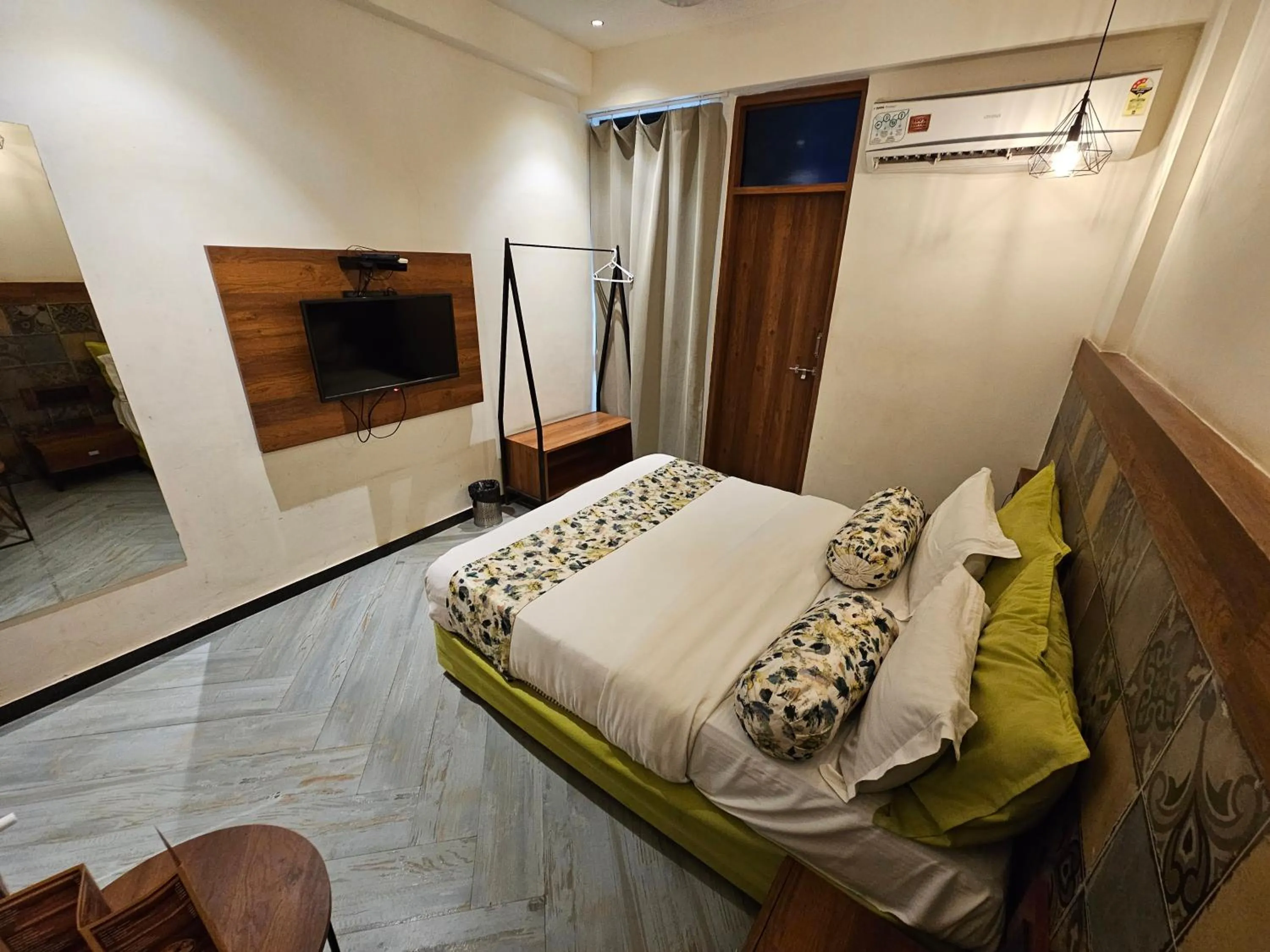 Bedroom, Bed in Nova Park