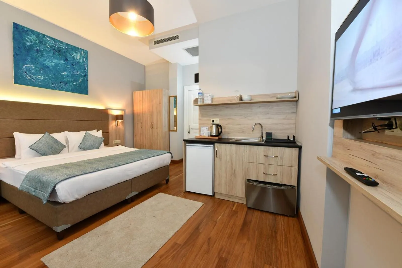 Photo of the whole room in Andi Hotel