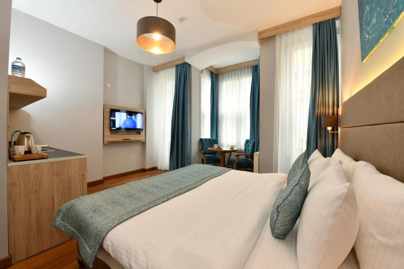 Photo of the whole room in Andi Hotel