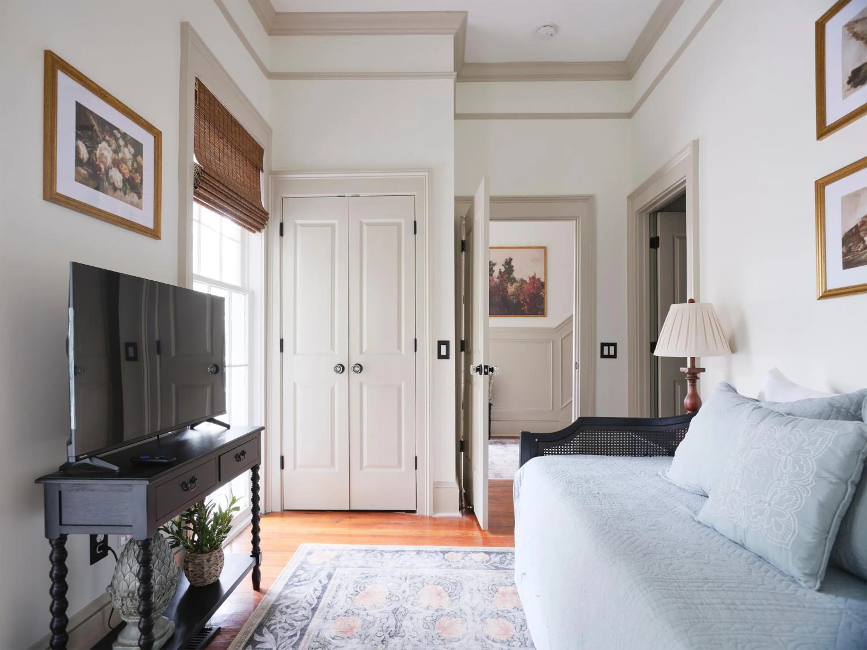 Bedroom, Bed in 111 Waldburg street Beautifully Renovated Historic 5 bedroom 5 bath