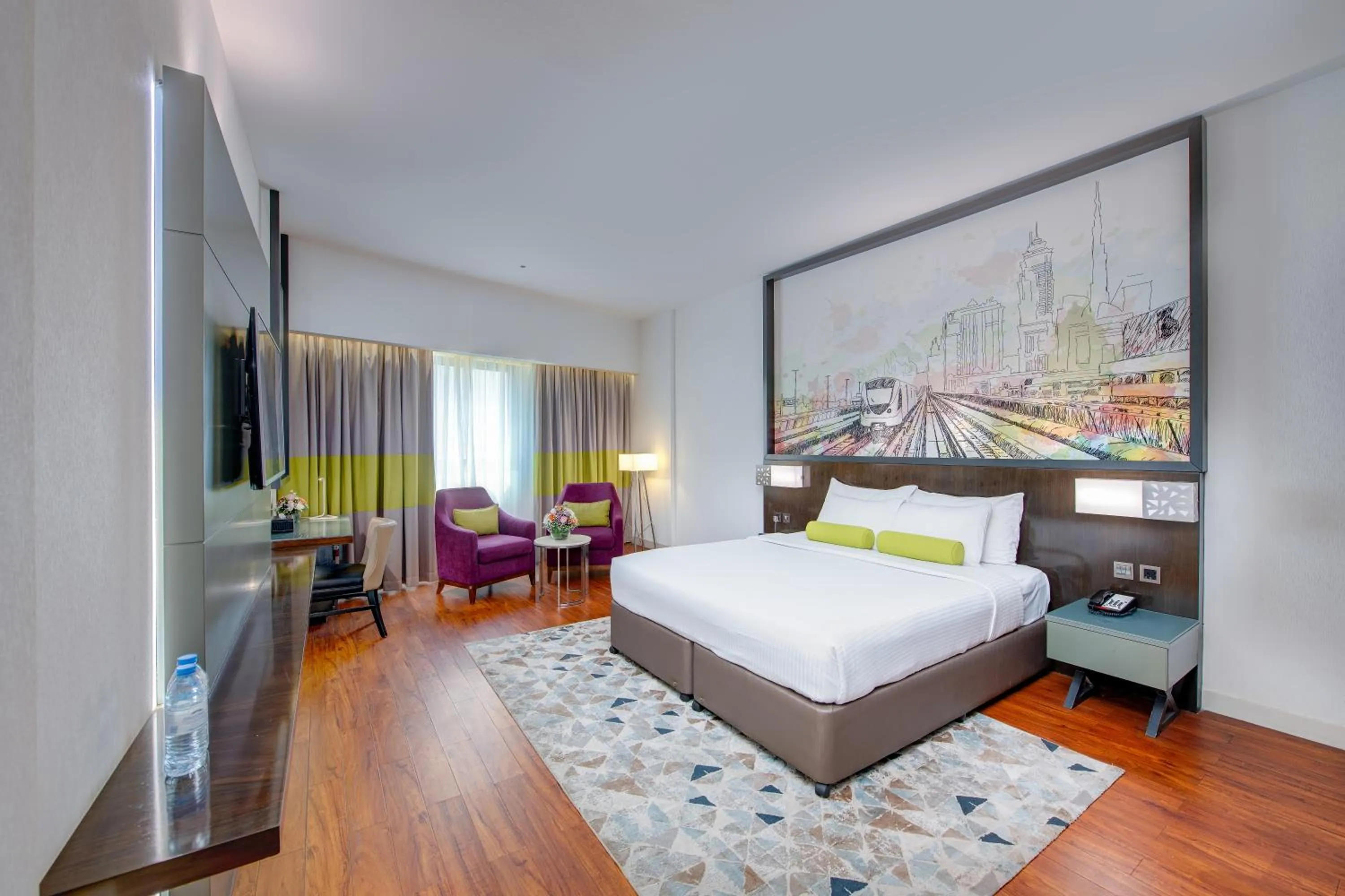 Bed in Howard Johnson Plaza by Wyndham Dubai Deira