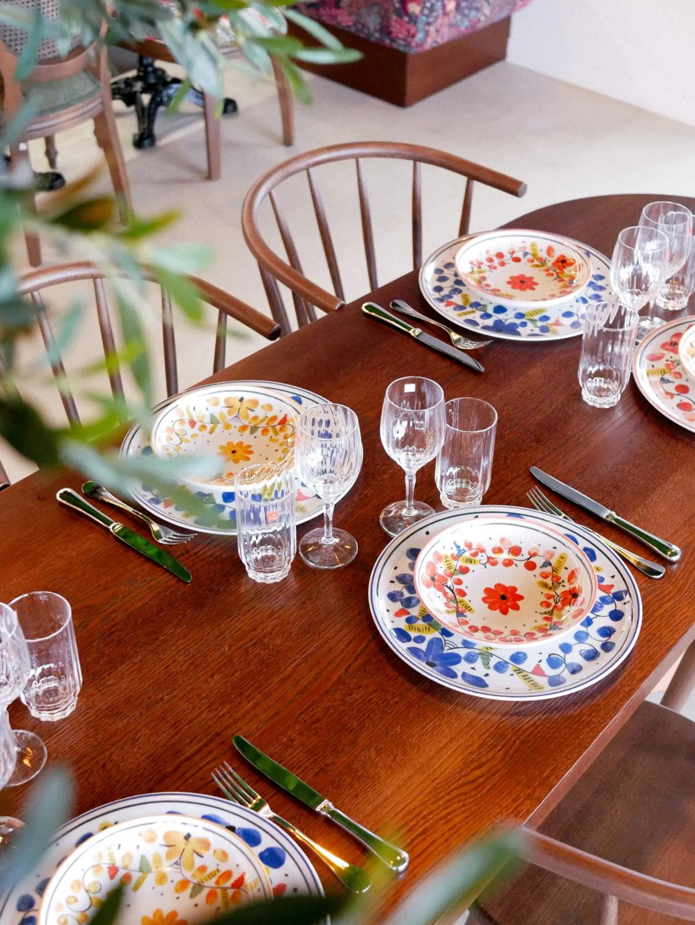 Restaurant/places to eat in B&B HOTEL Poitiers Aéroport