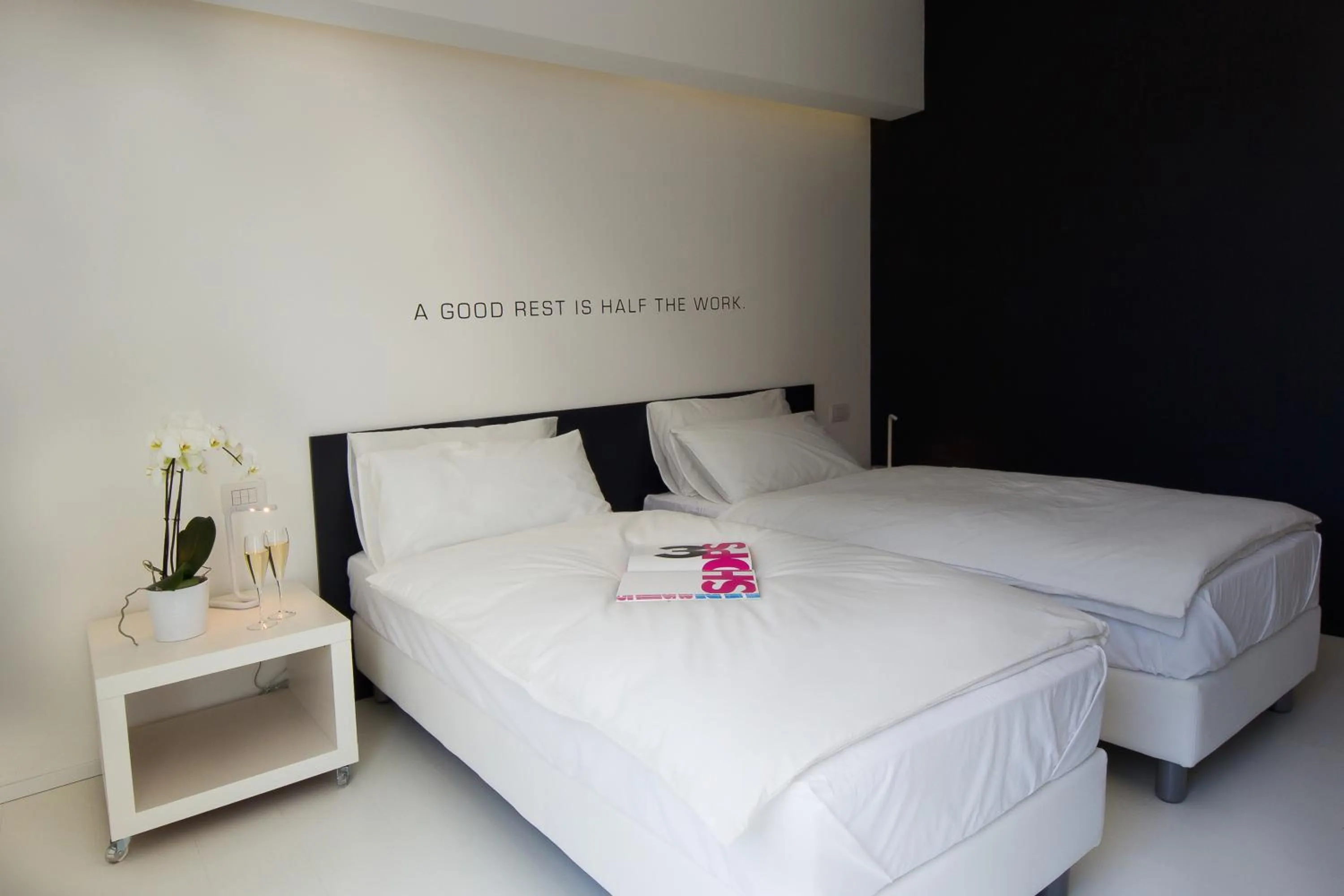 Decorative detail, Bed in Bed 'n Design