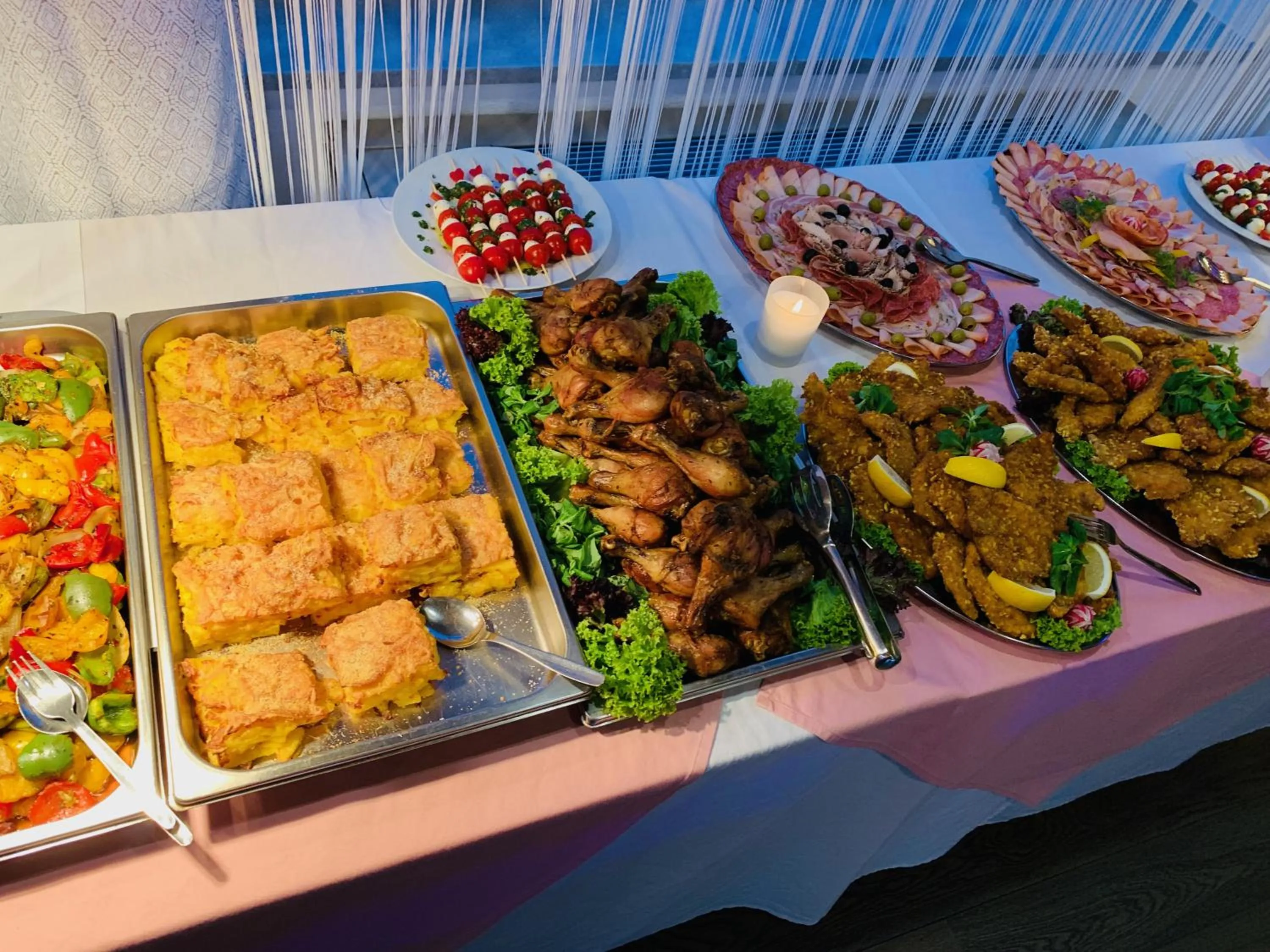 Food in Horský hotel Jelenovská s bazénem v ceně