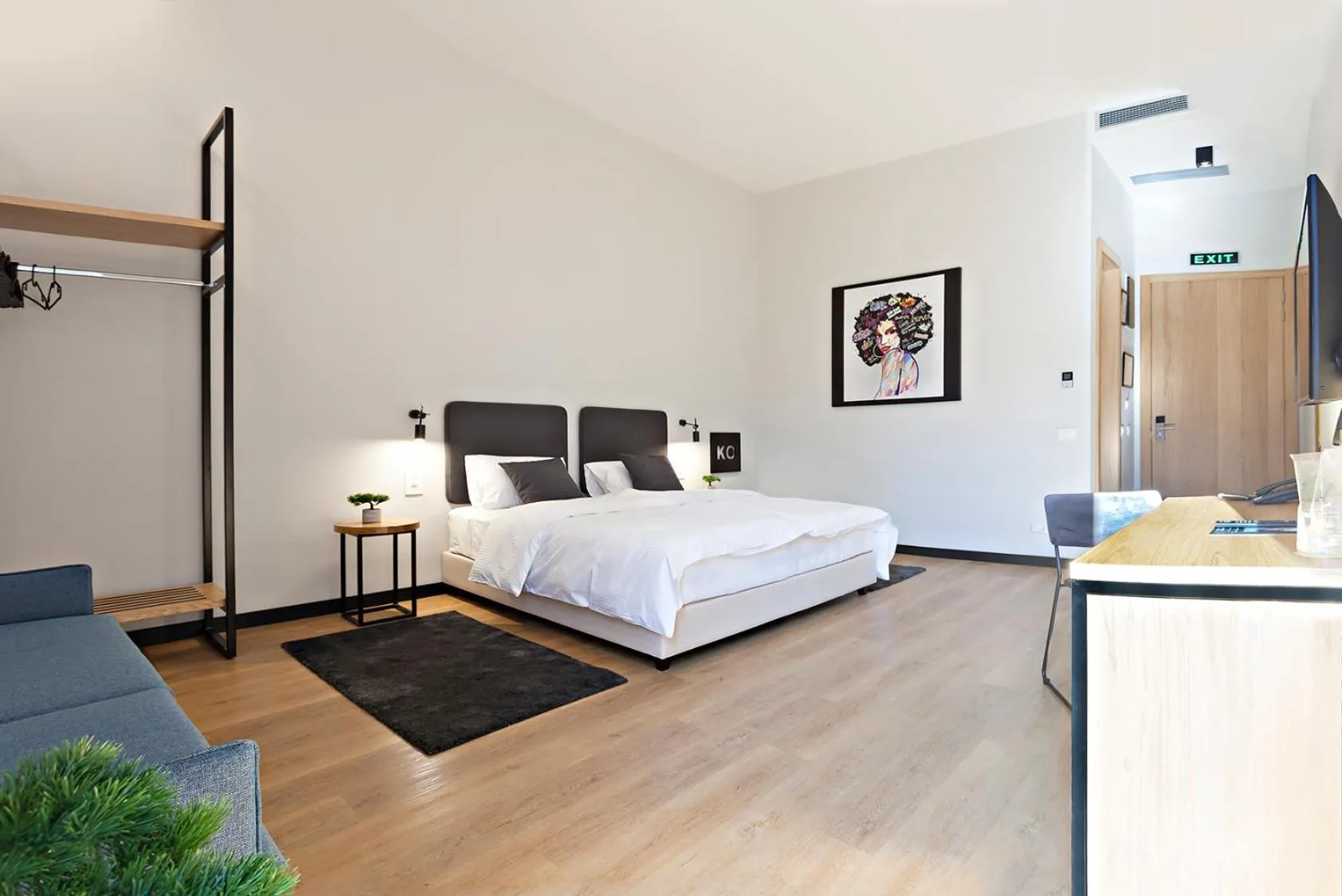 Photo of the whole room, Bed in Kombinat Rooms City Center