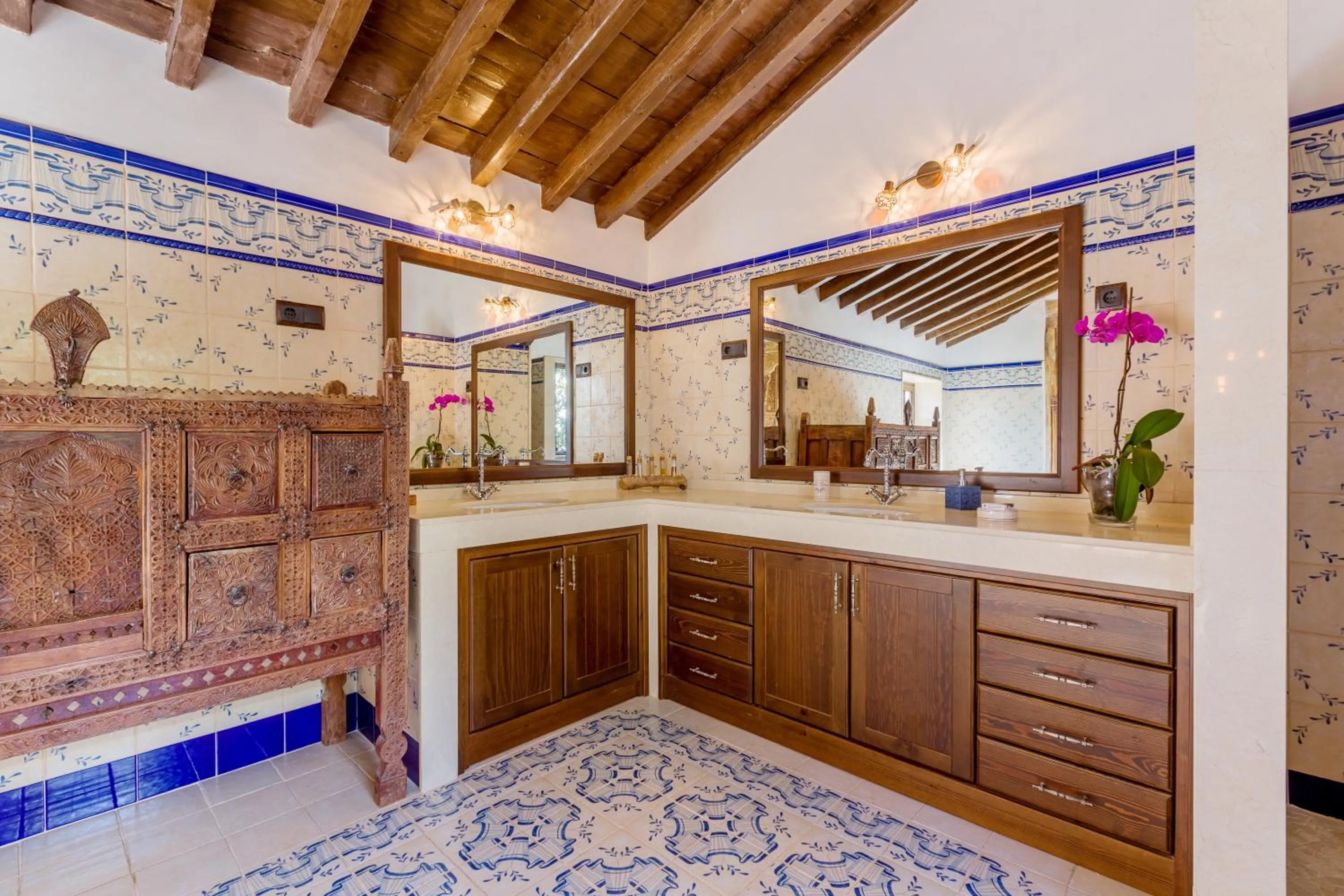 Bathroom in Cortijo Boutique Marbella