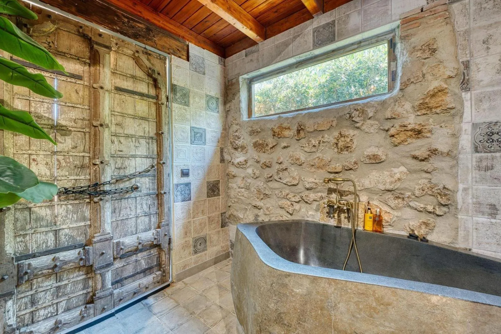 Hot Tub in Cortijo Boutique Marbella