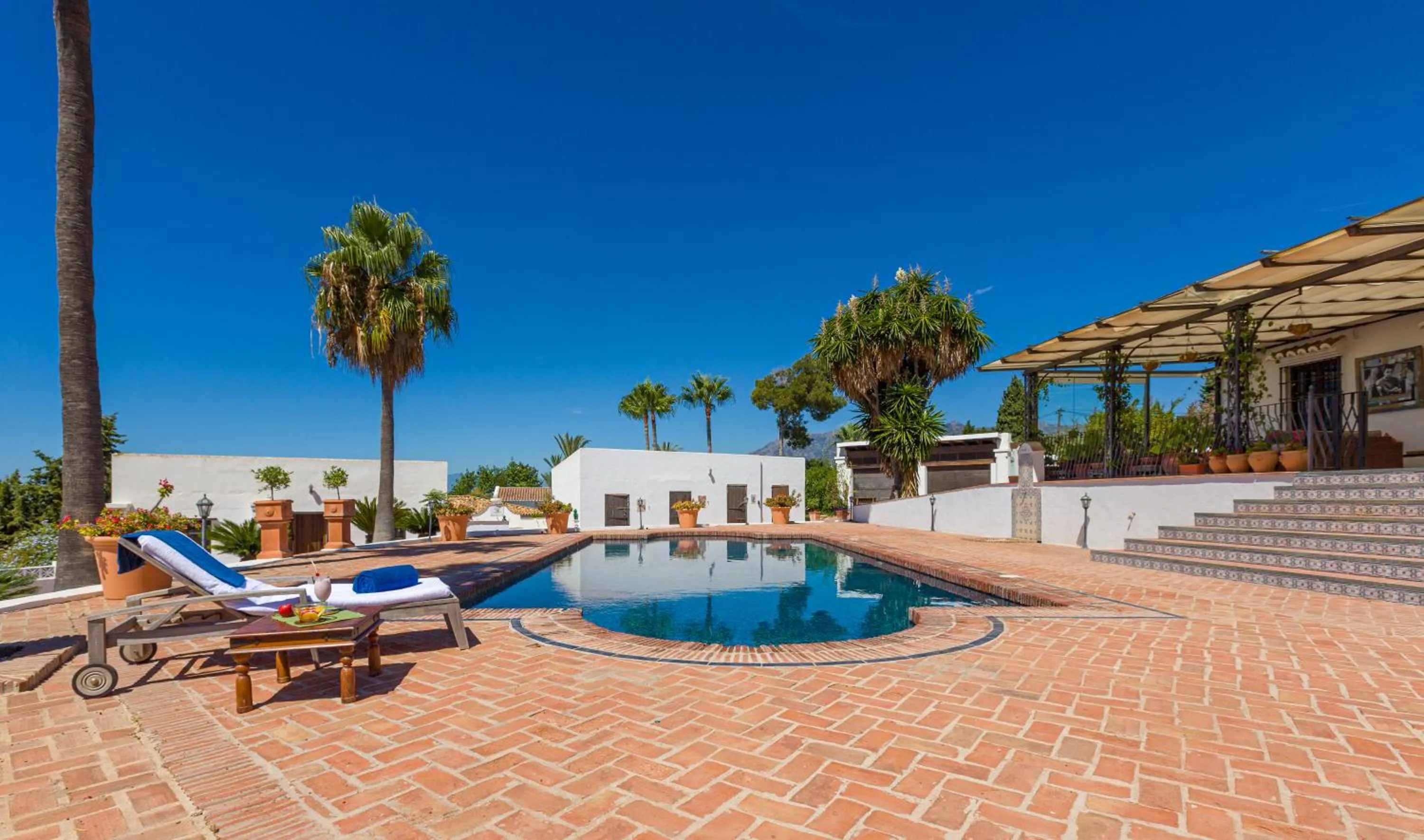 Day in Cortijo Boutique Marbella