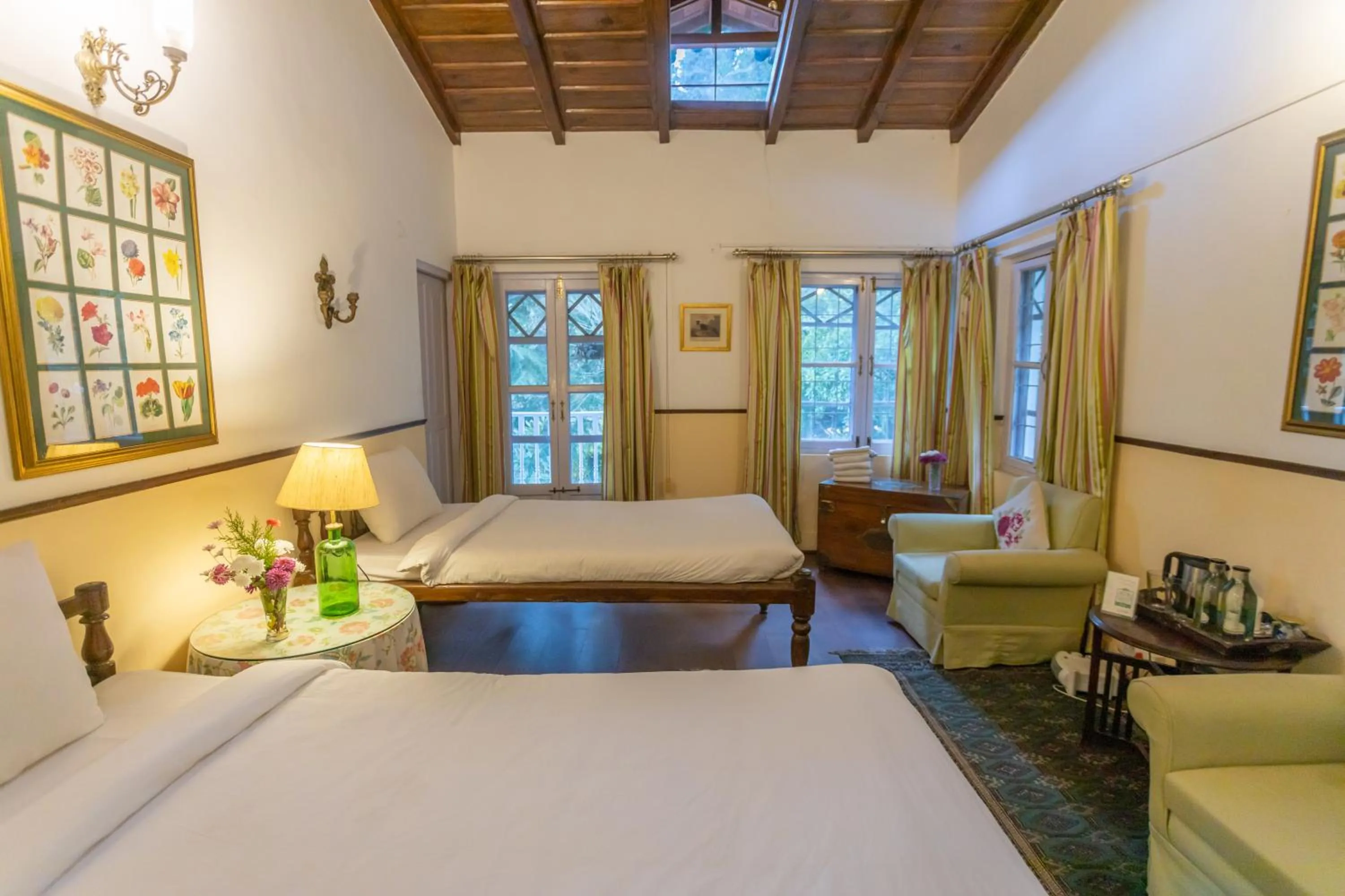 Bedroom, Bed in Seclude Ramgarh Taradale