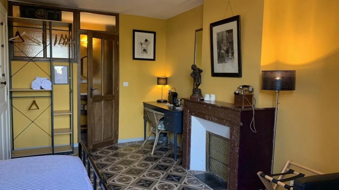 Bedroom, Bed in Lo Componaïro