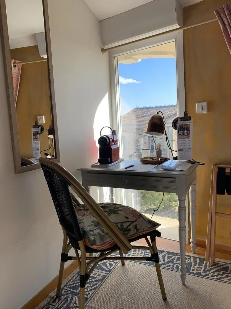 Bedroom in Chambre d'Hôtes Lo Componaïro