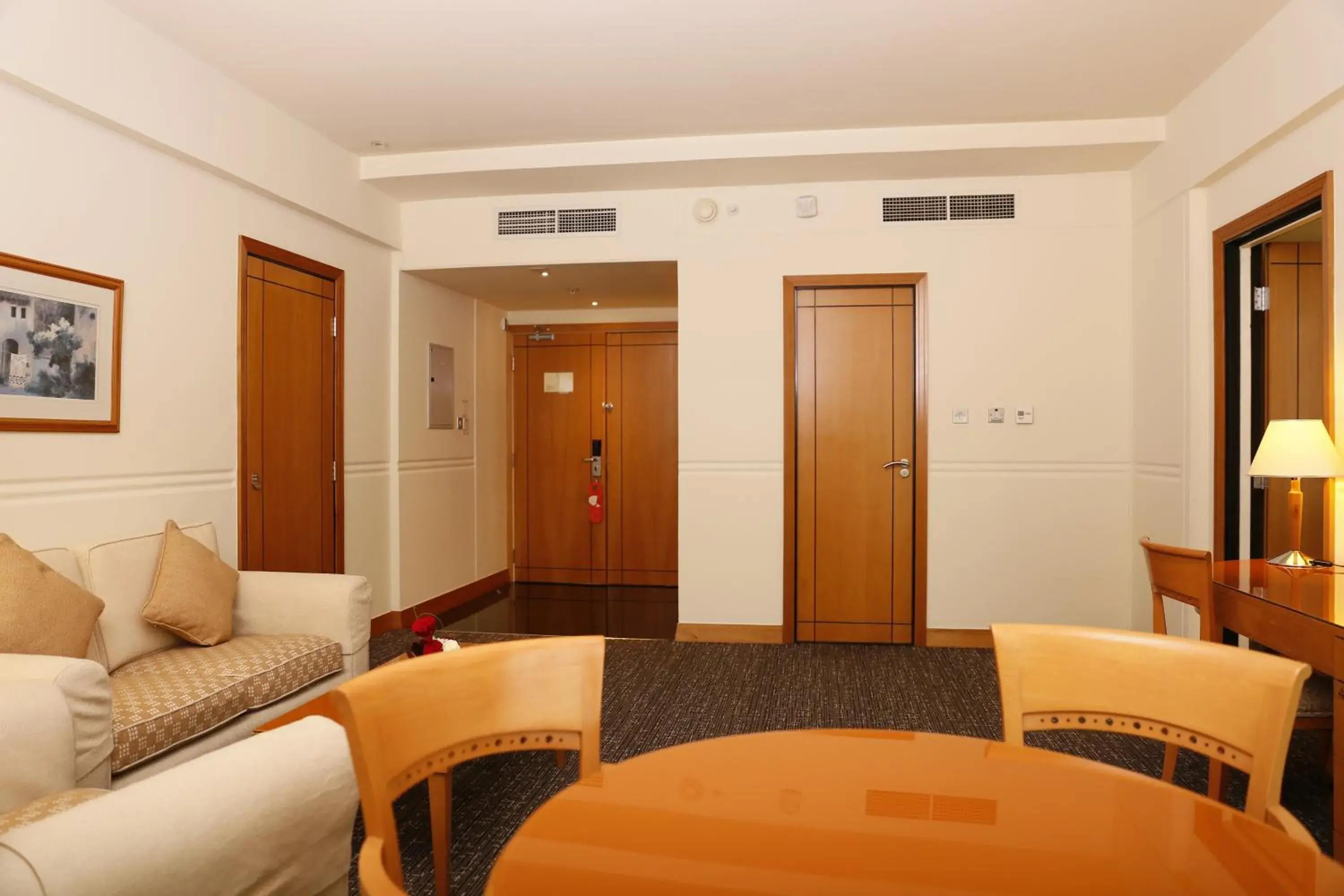 Deluxe Suite in J5 Hotels – Port Saeed Deluxe Suite in J5 Hotels – Port Saeed